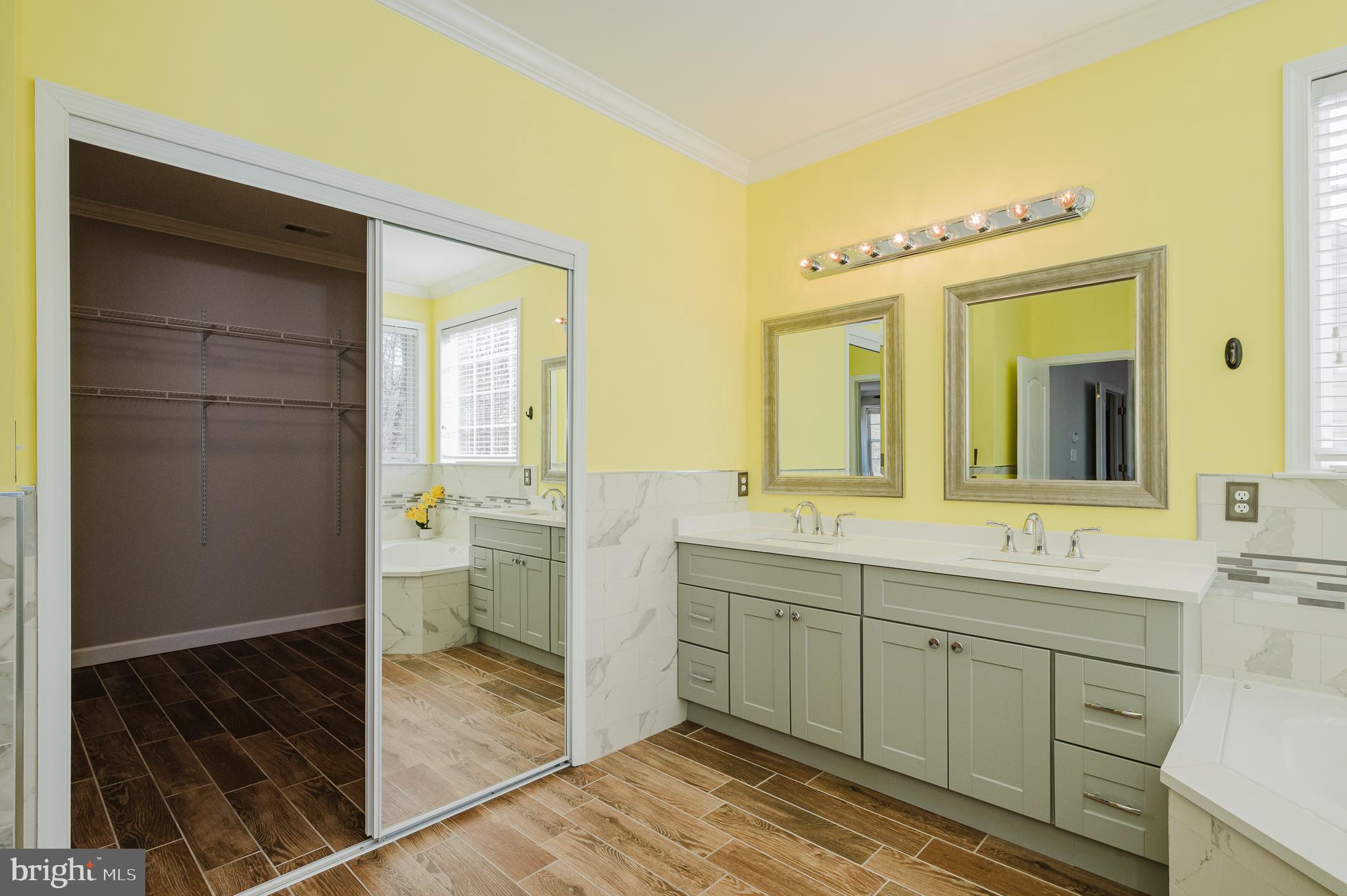 CEDAR LANE FARMS - Residential