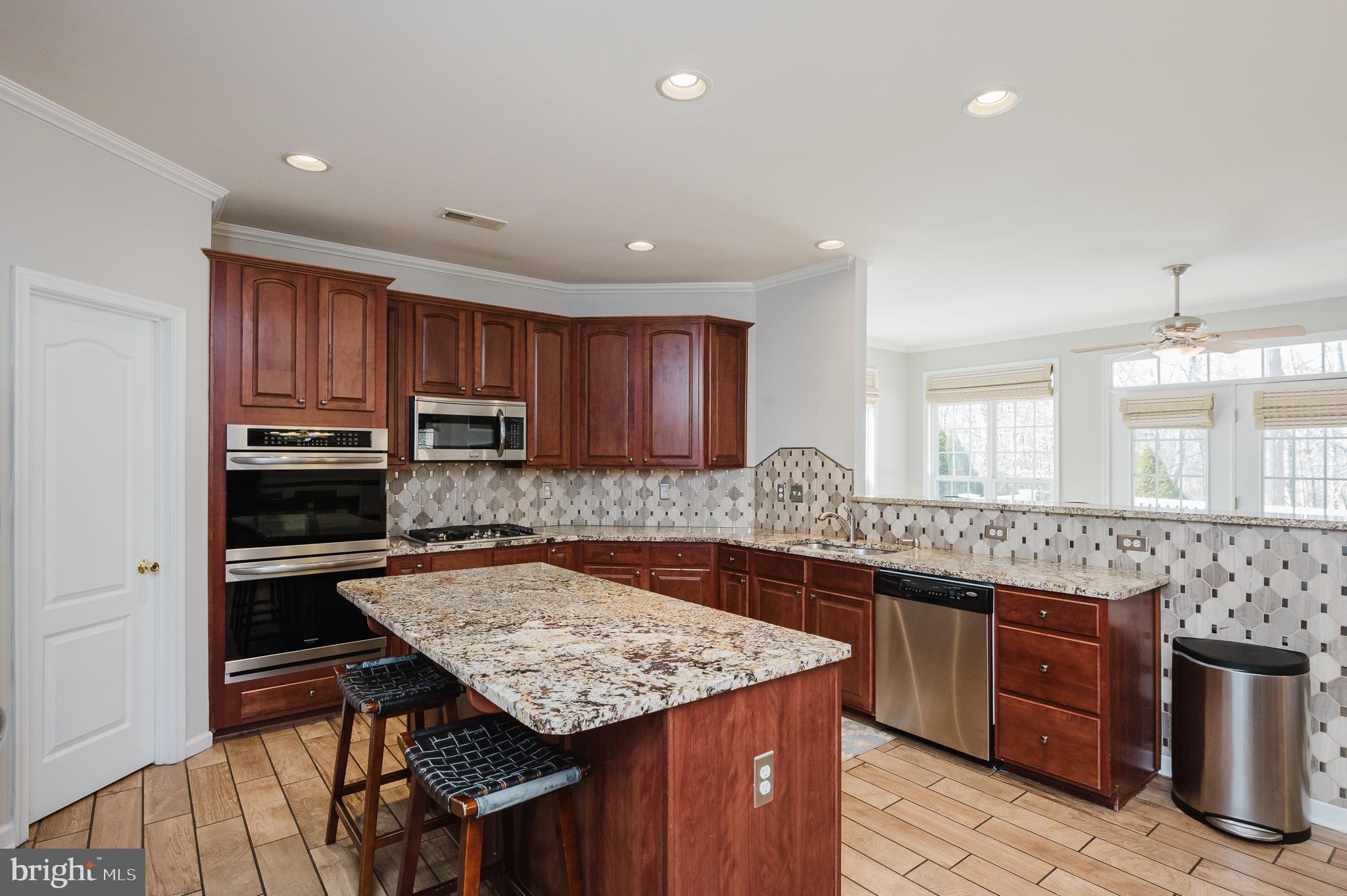 CEDAR LANE FARMS - Residential
