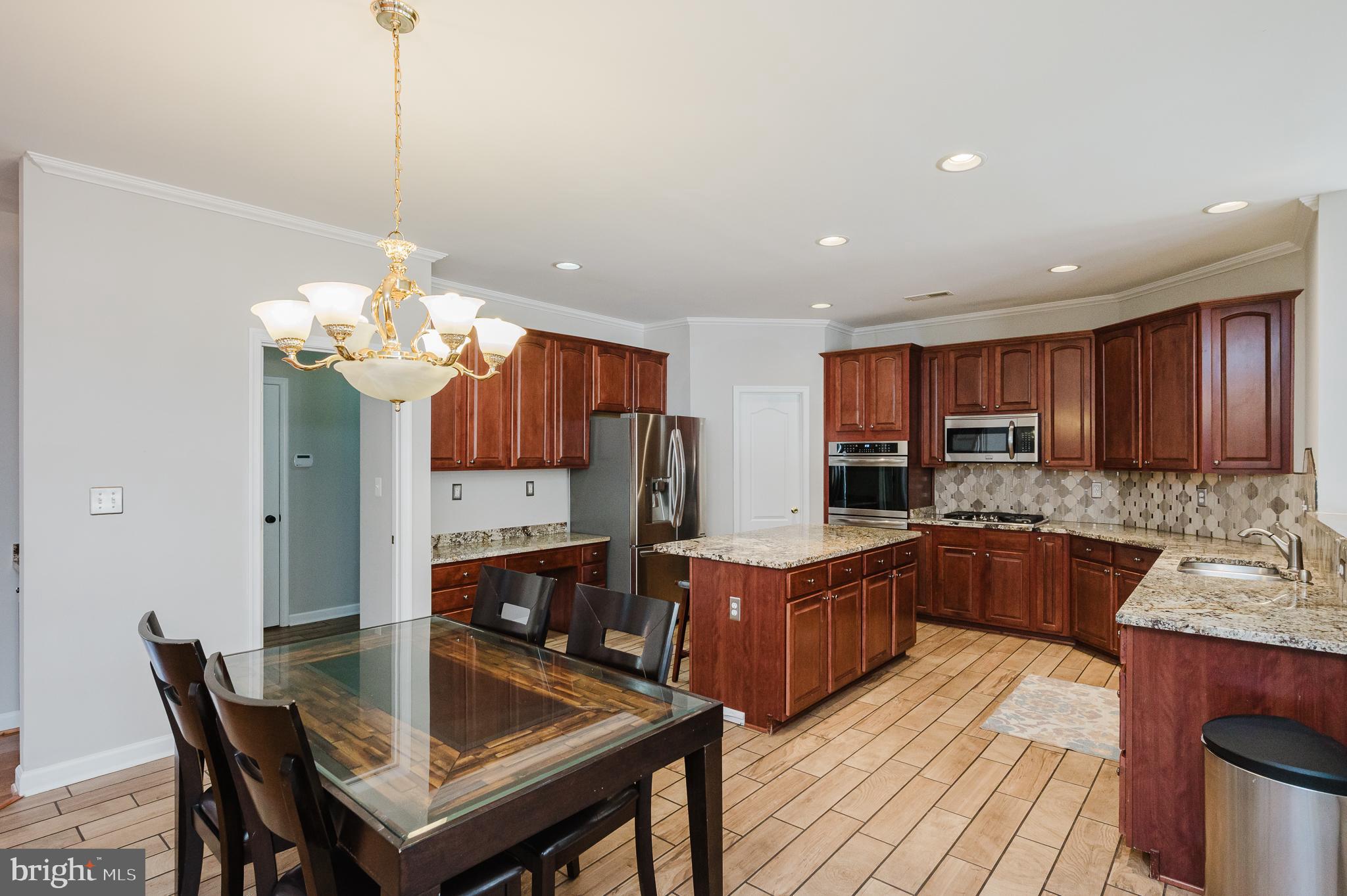 CEDAR LANE FARMS - Residential