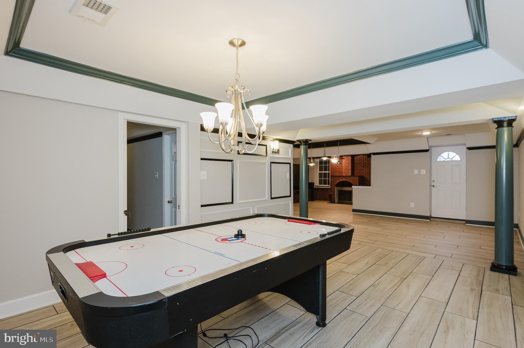 CEDAR LANE FARMS - Residential