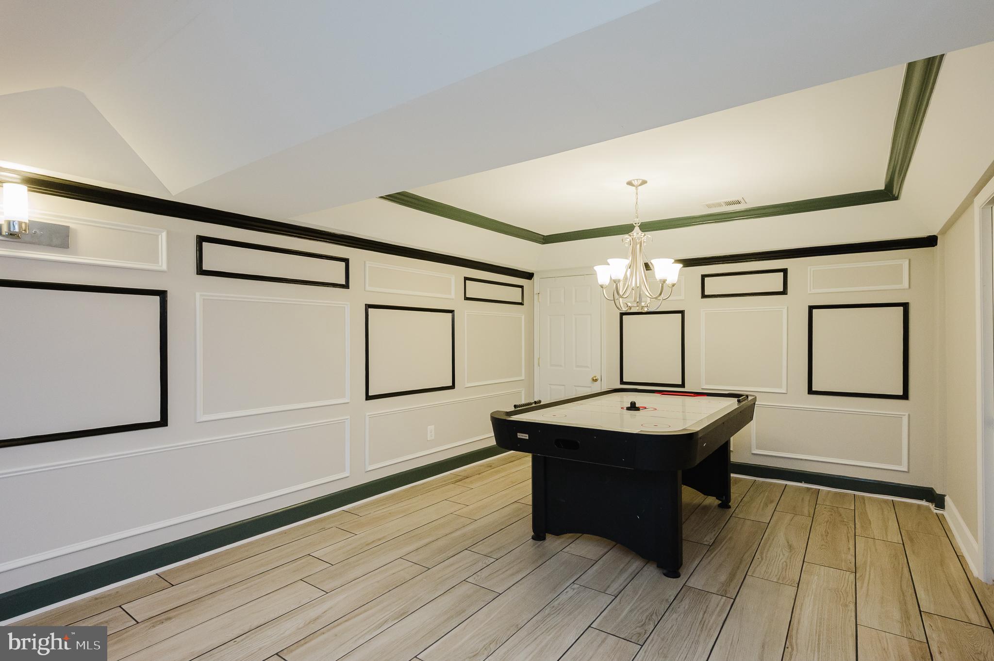 CEDAR LANE FARMS - Residential