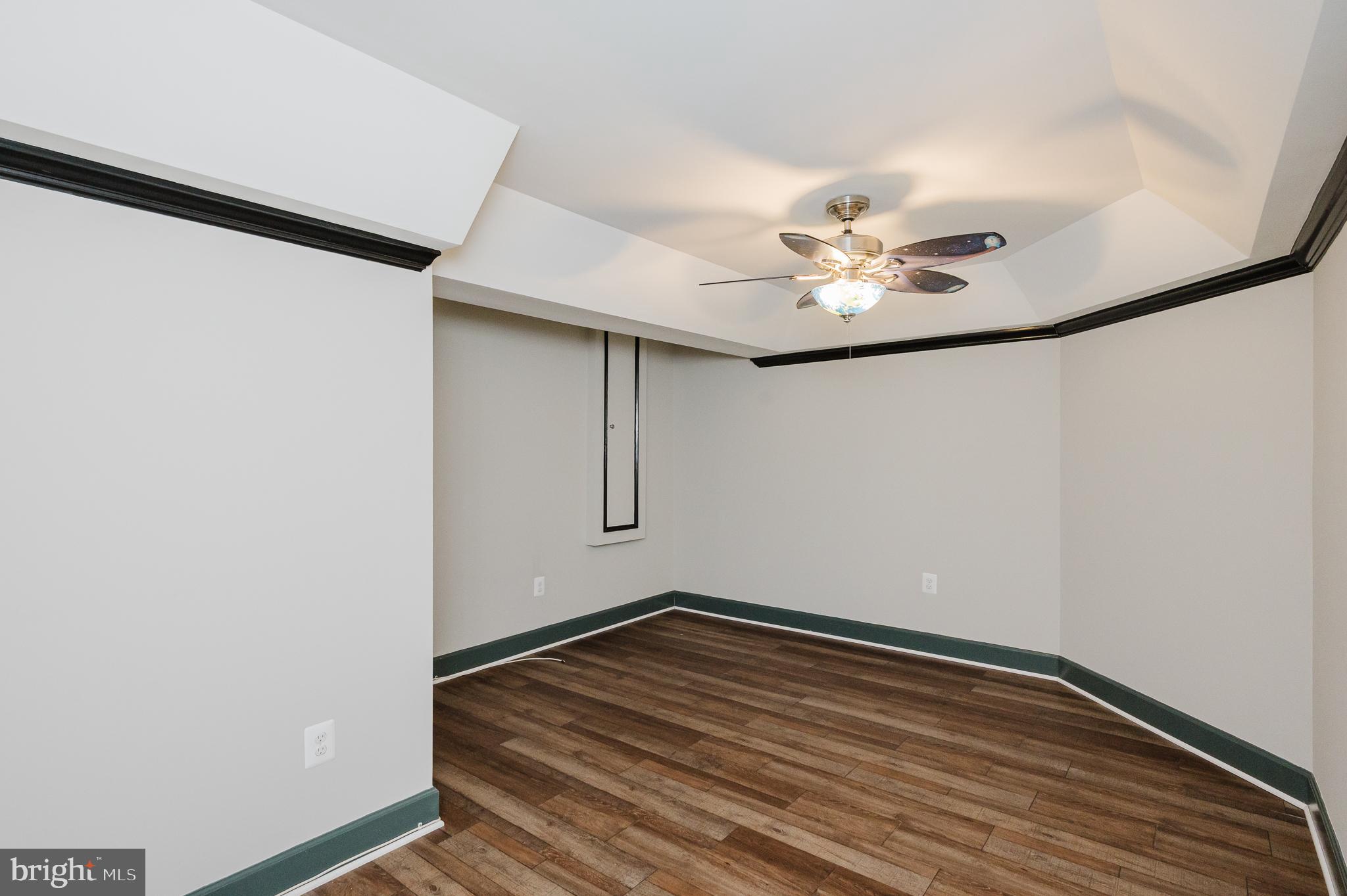 CEDAR LANE FARMS - Residential