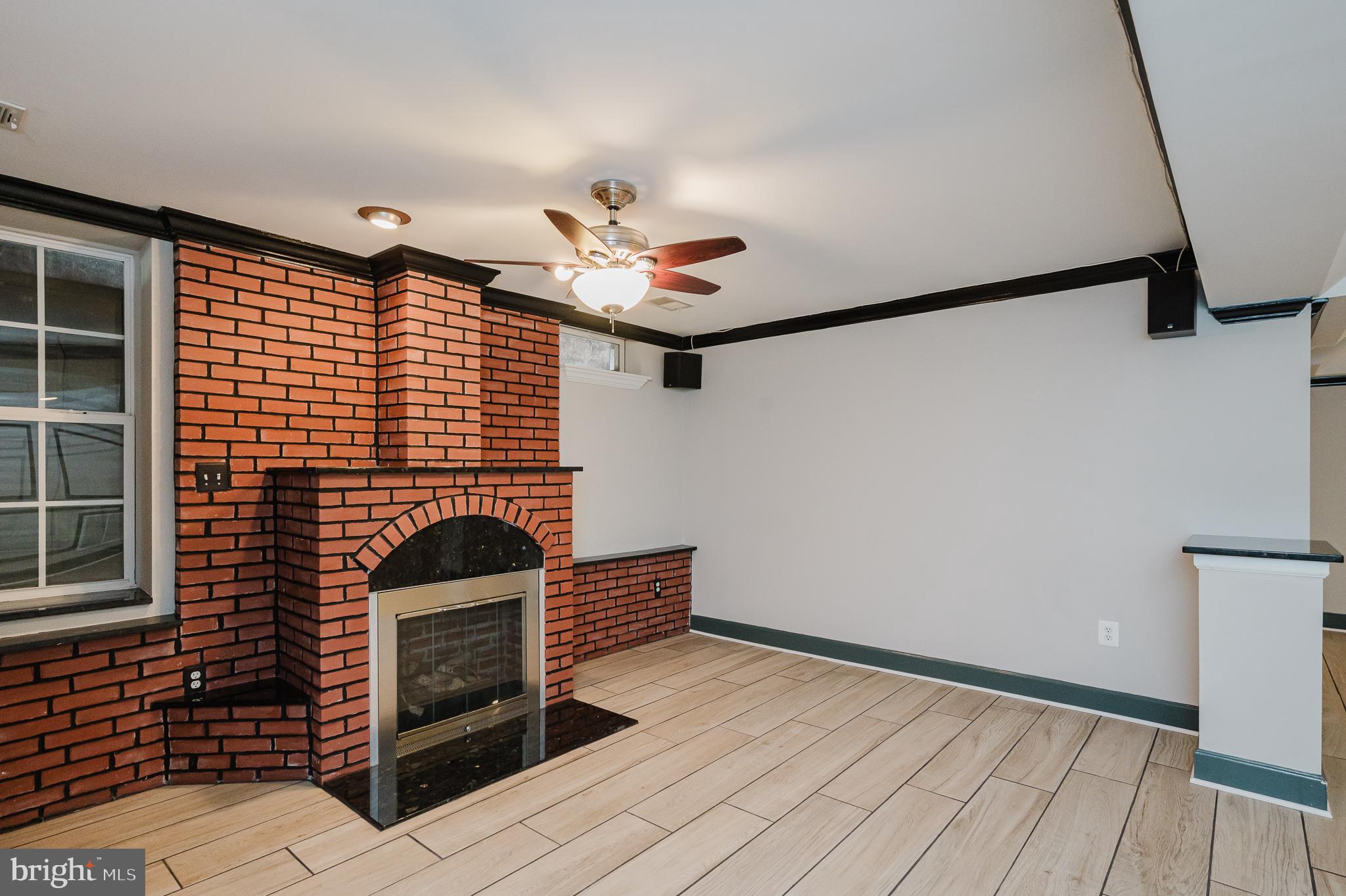 CEDAR LANE FARMS - Residential