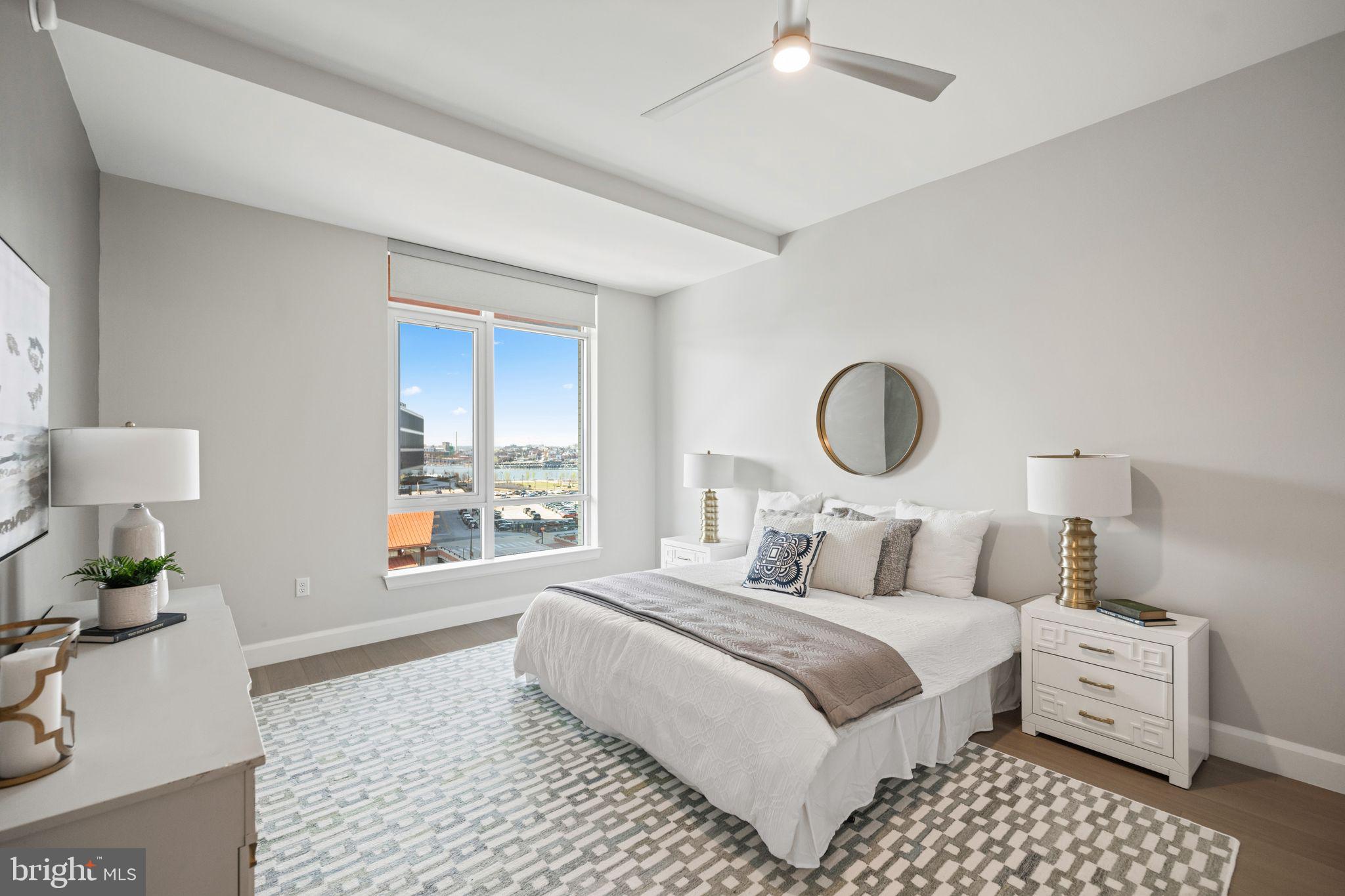 HARBOR EAST - Residential