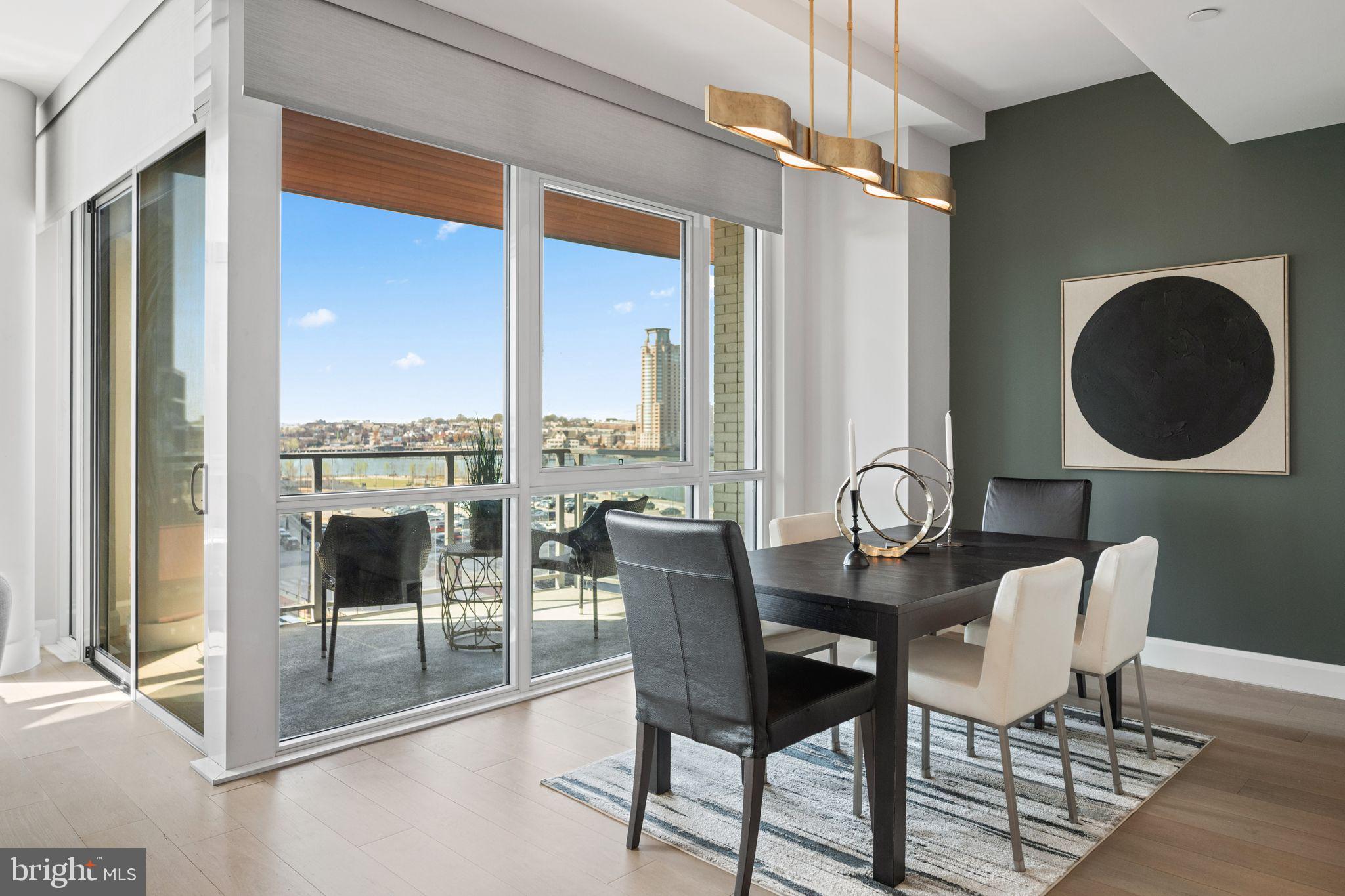 HARBOR EAST - Residential