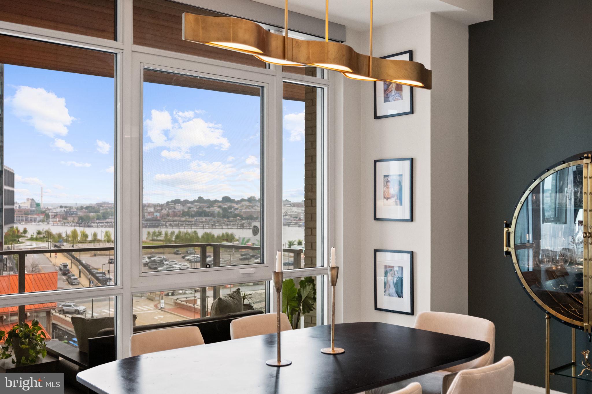 HARBOR EAST - Residential