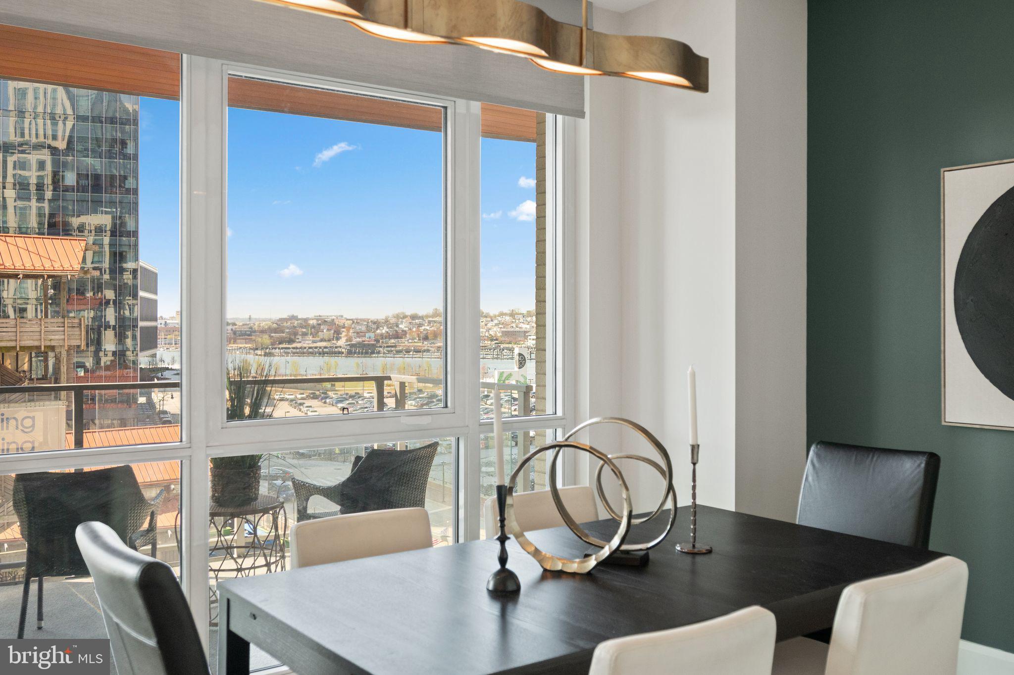 HARBOR EAST - Residential