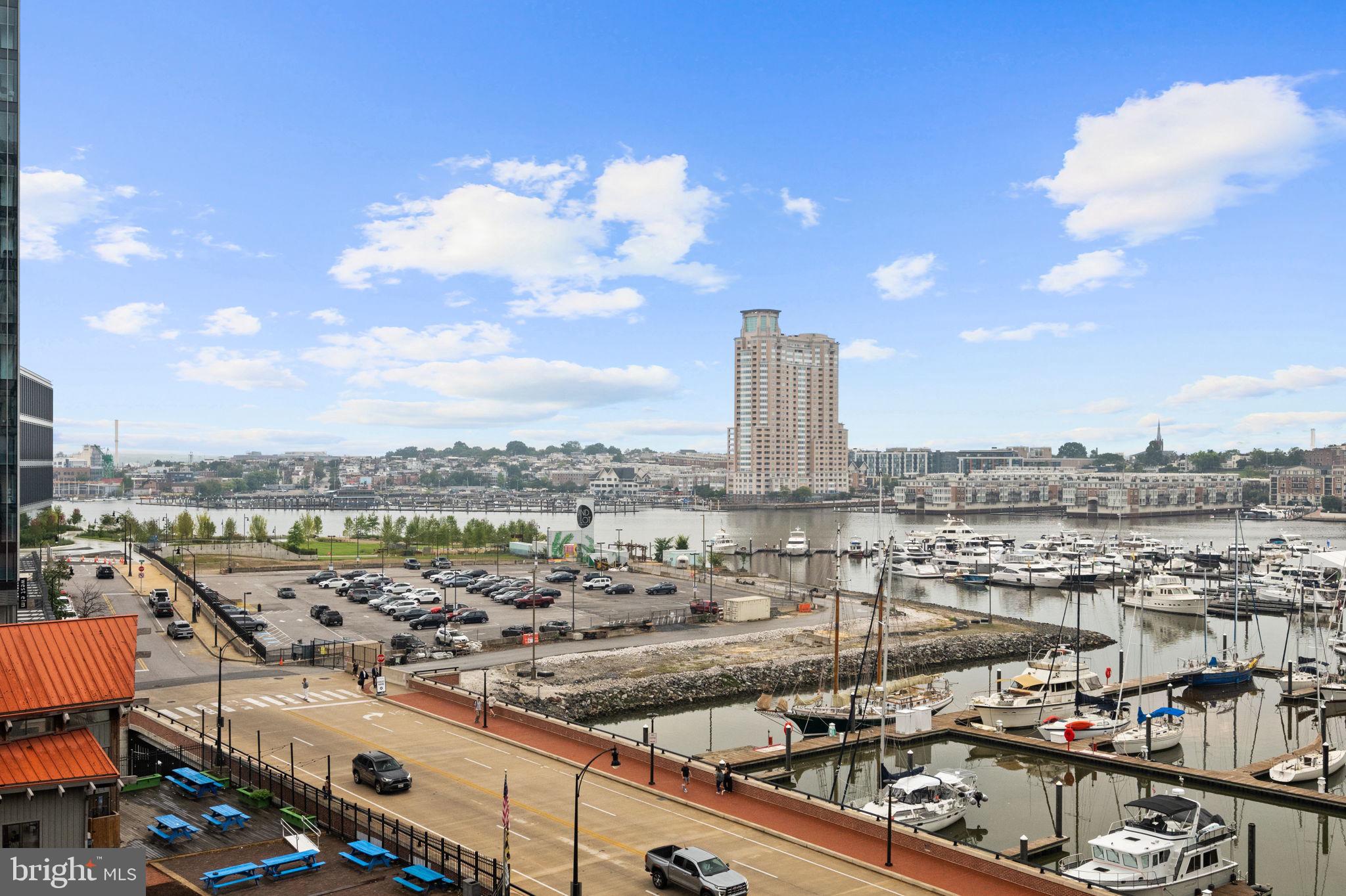 HARBOR EAST - Residential