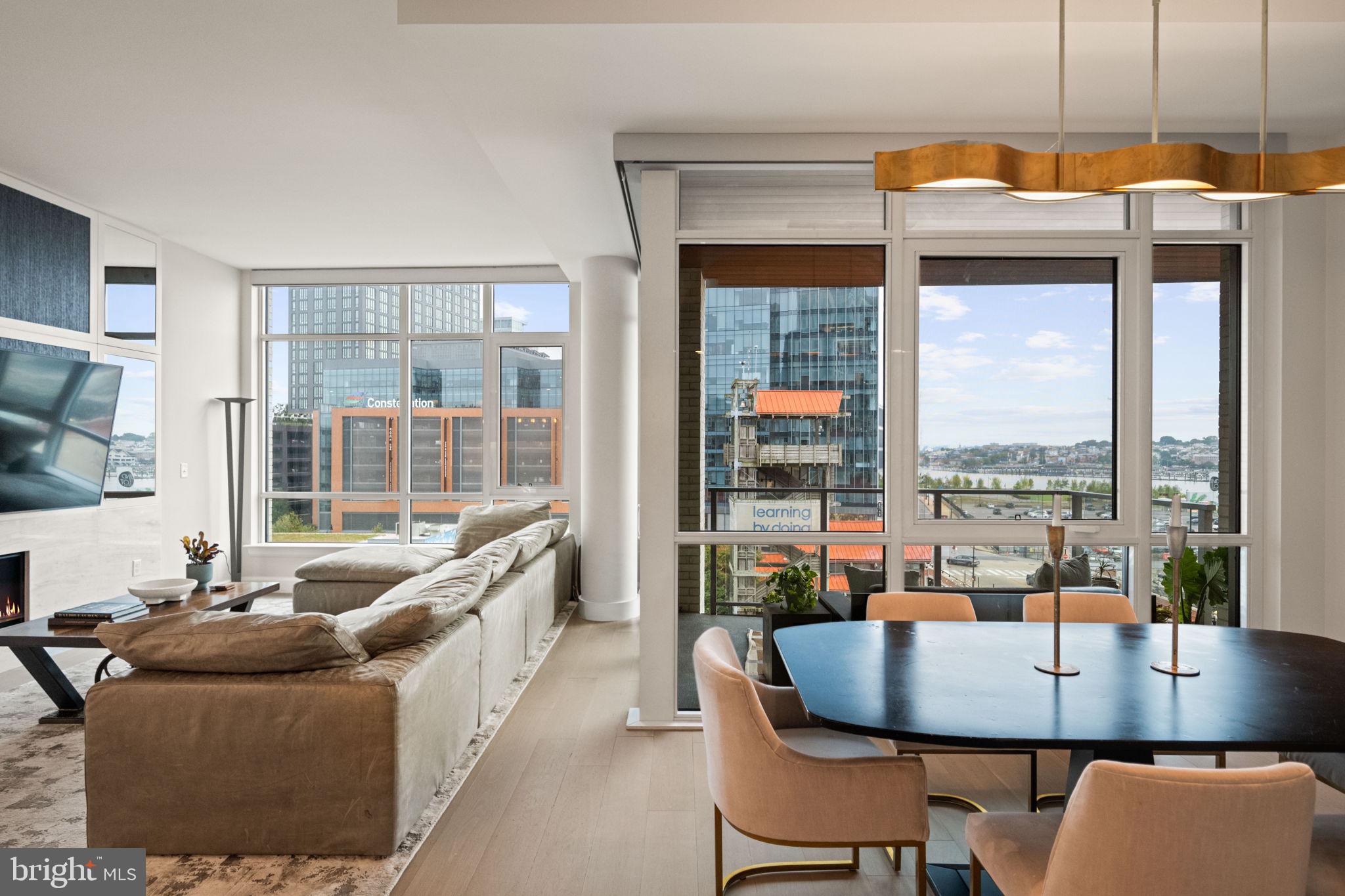 HARBOR EAST - Residential