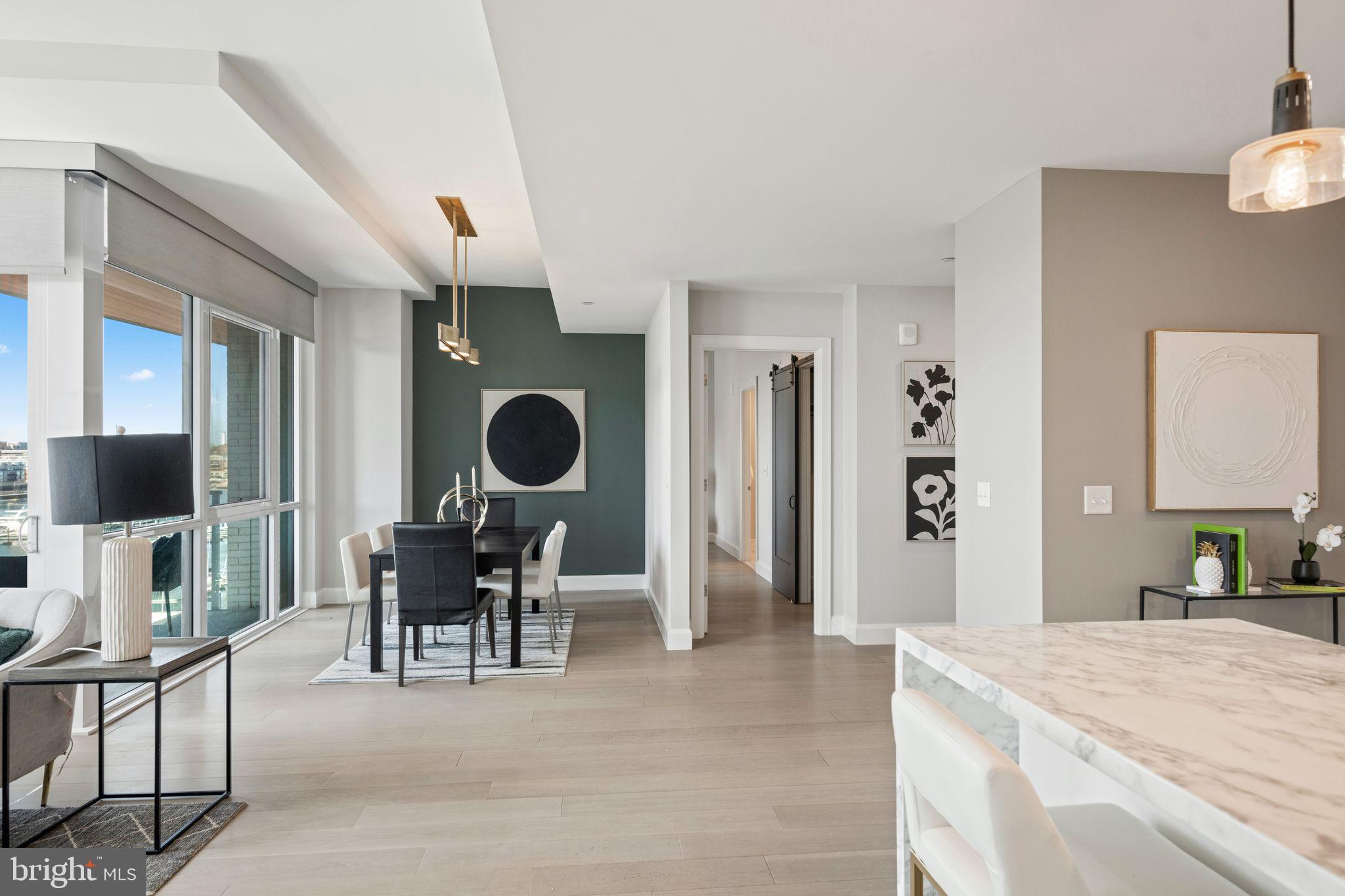 HARBOR EAST - Residential