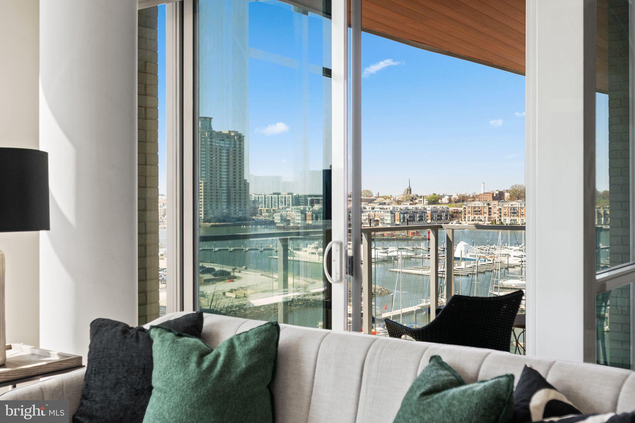 HARBOR EAST - Residential