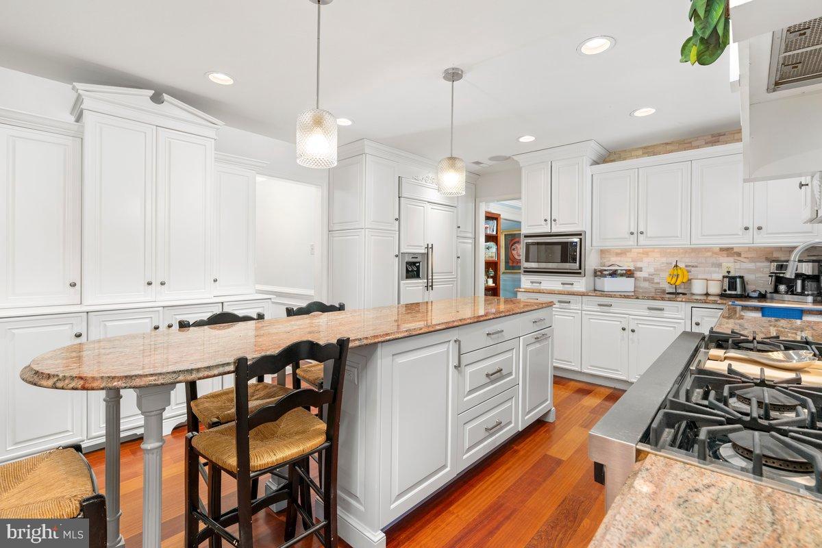 CARRIAGE HILL - Residential