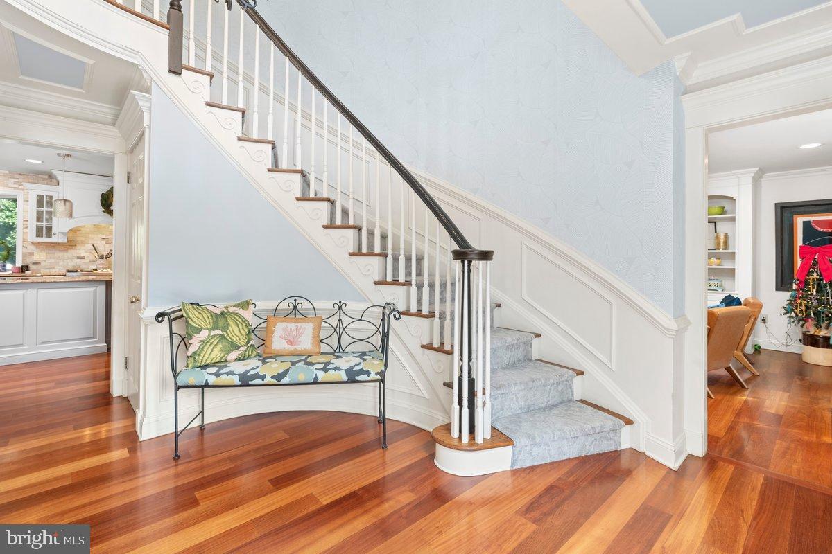 CARRIAGE HILL - Residential