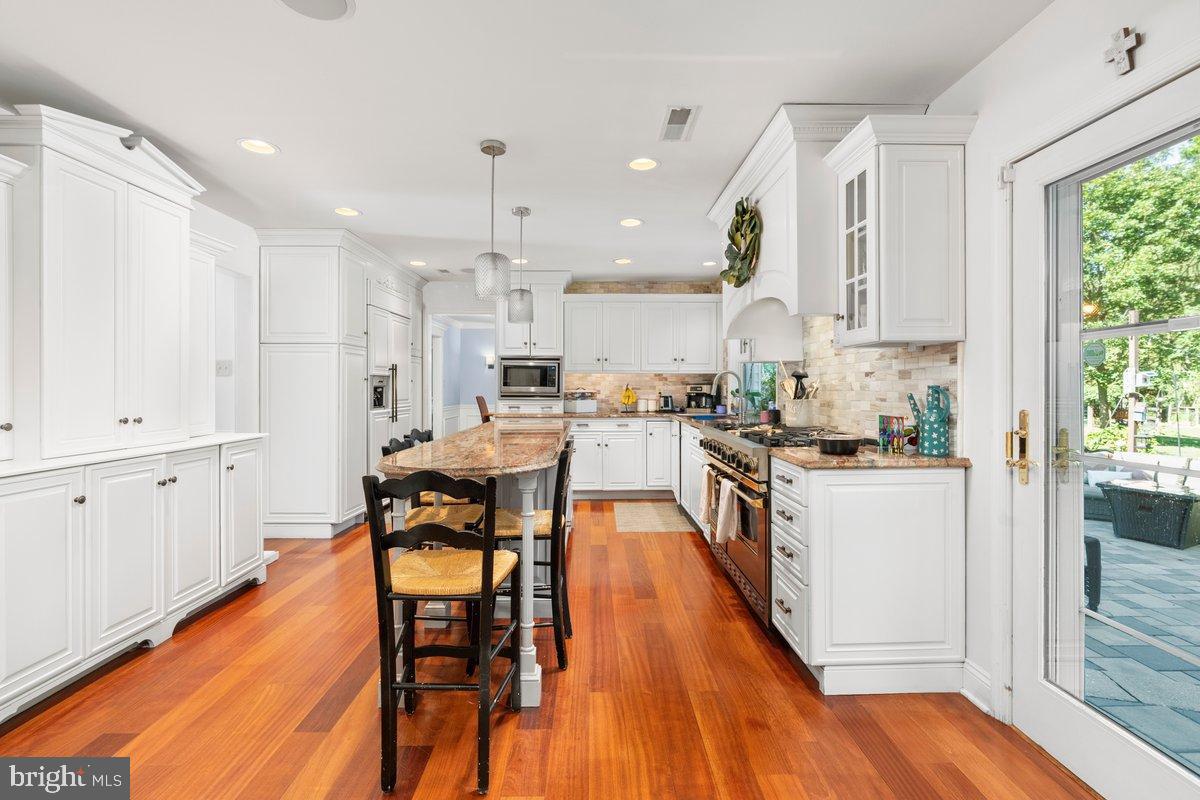 CARRIAGE HILL - Residential