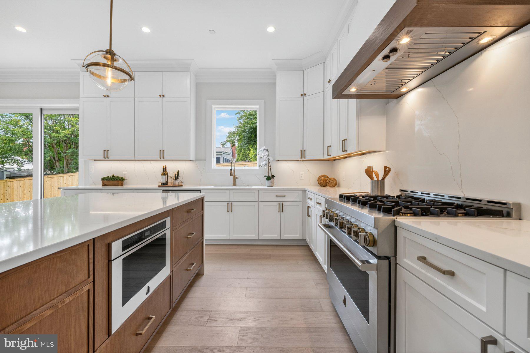 GARRETT PARK ESTATES - Residential