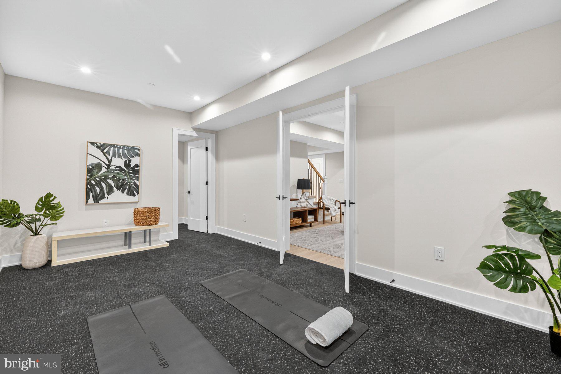 GARRETT PARK ESTATES - Residential