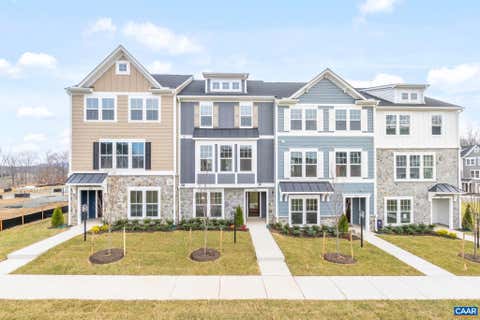 Townhouse For Sale - 3615 Hilah Ln<br/> CHARLOTTESVILLE, VA 22901