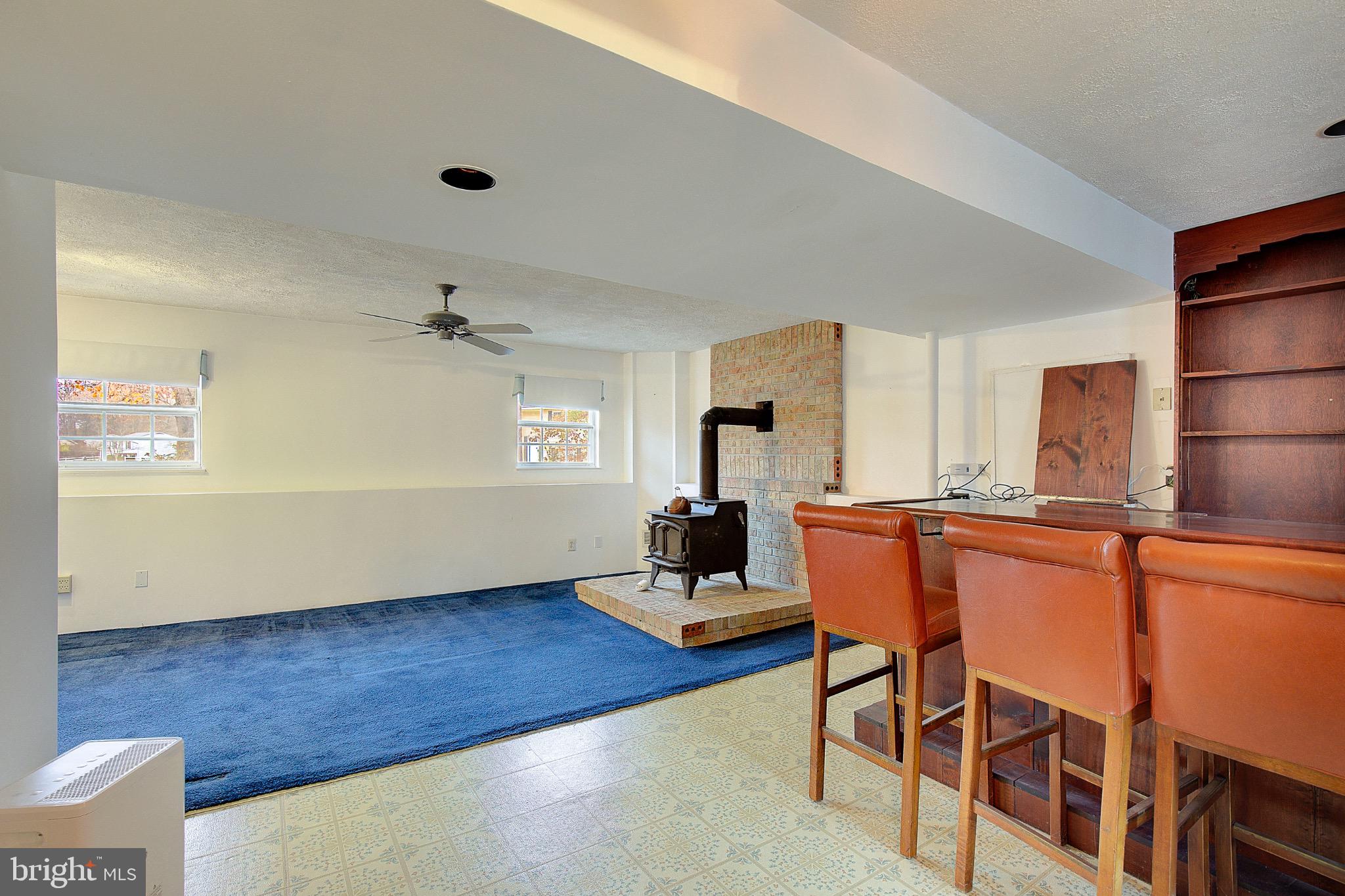 WHITE OAK - Residential