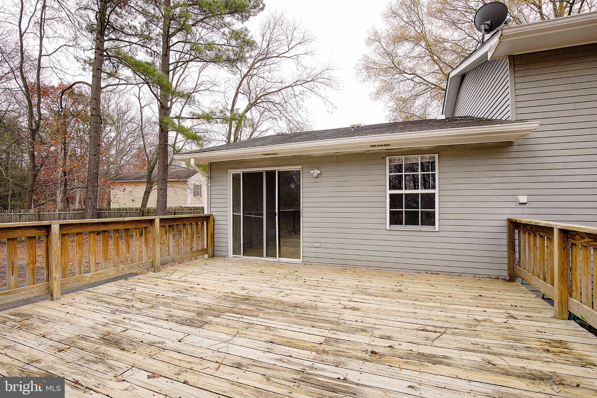 WHITE OAK - Residential