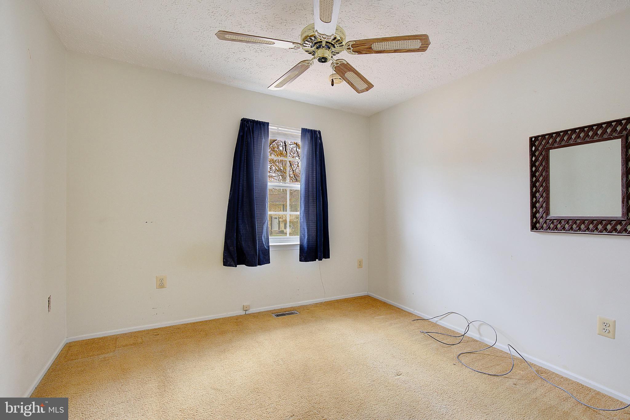 WHITE OAK - Residential