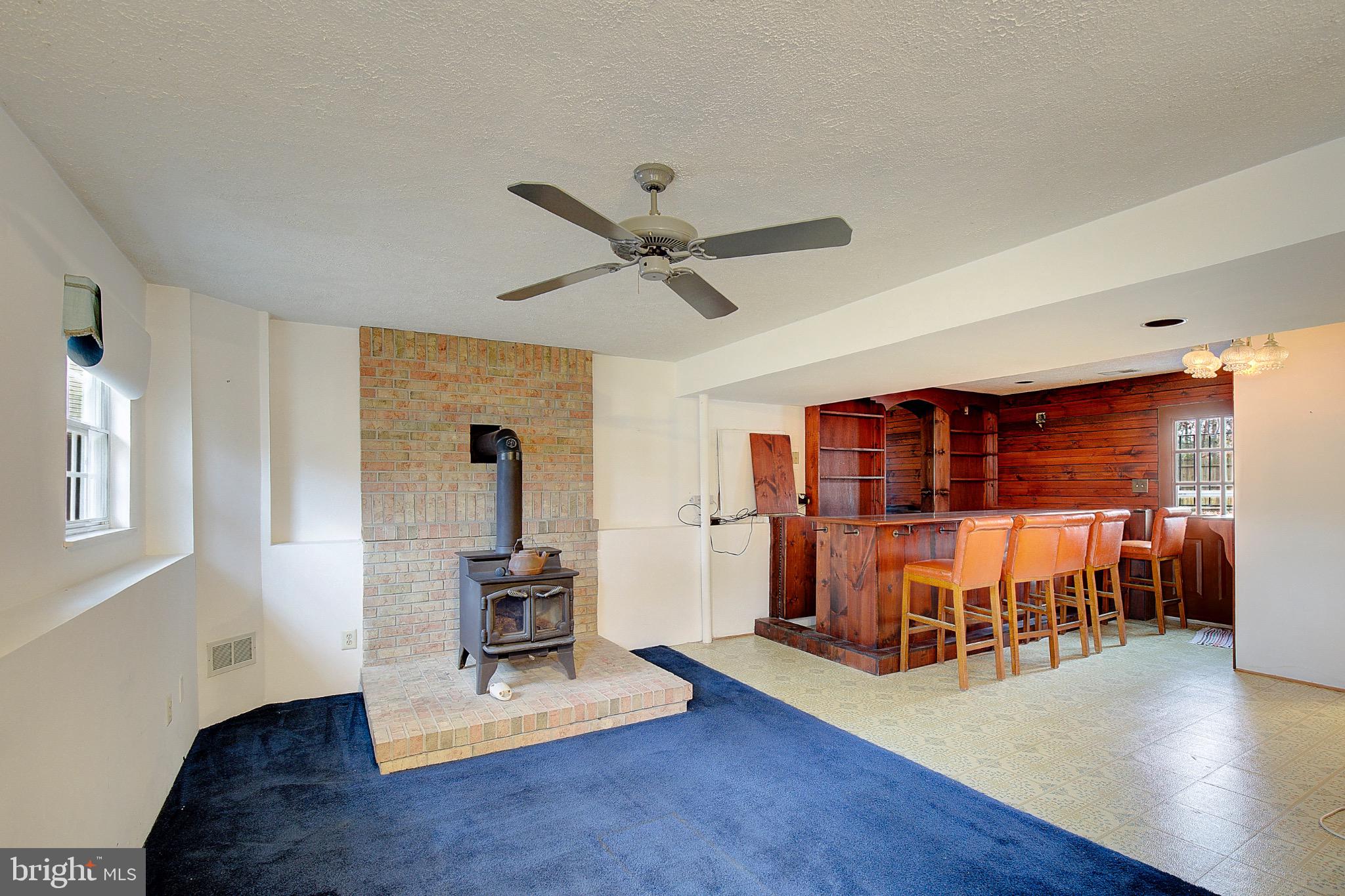 WHITE OAK - Residential