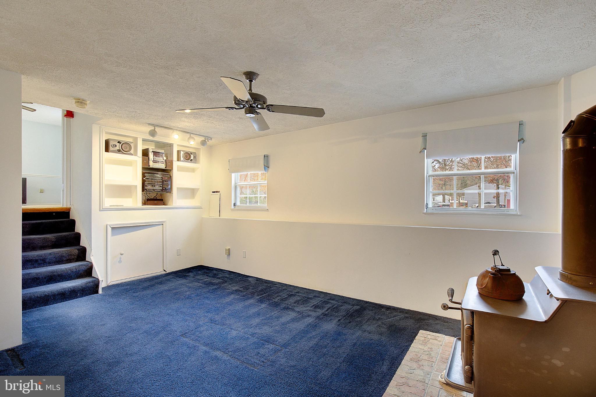 WHITE OAK - Residential