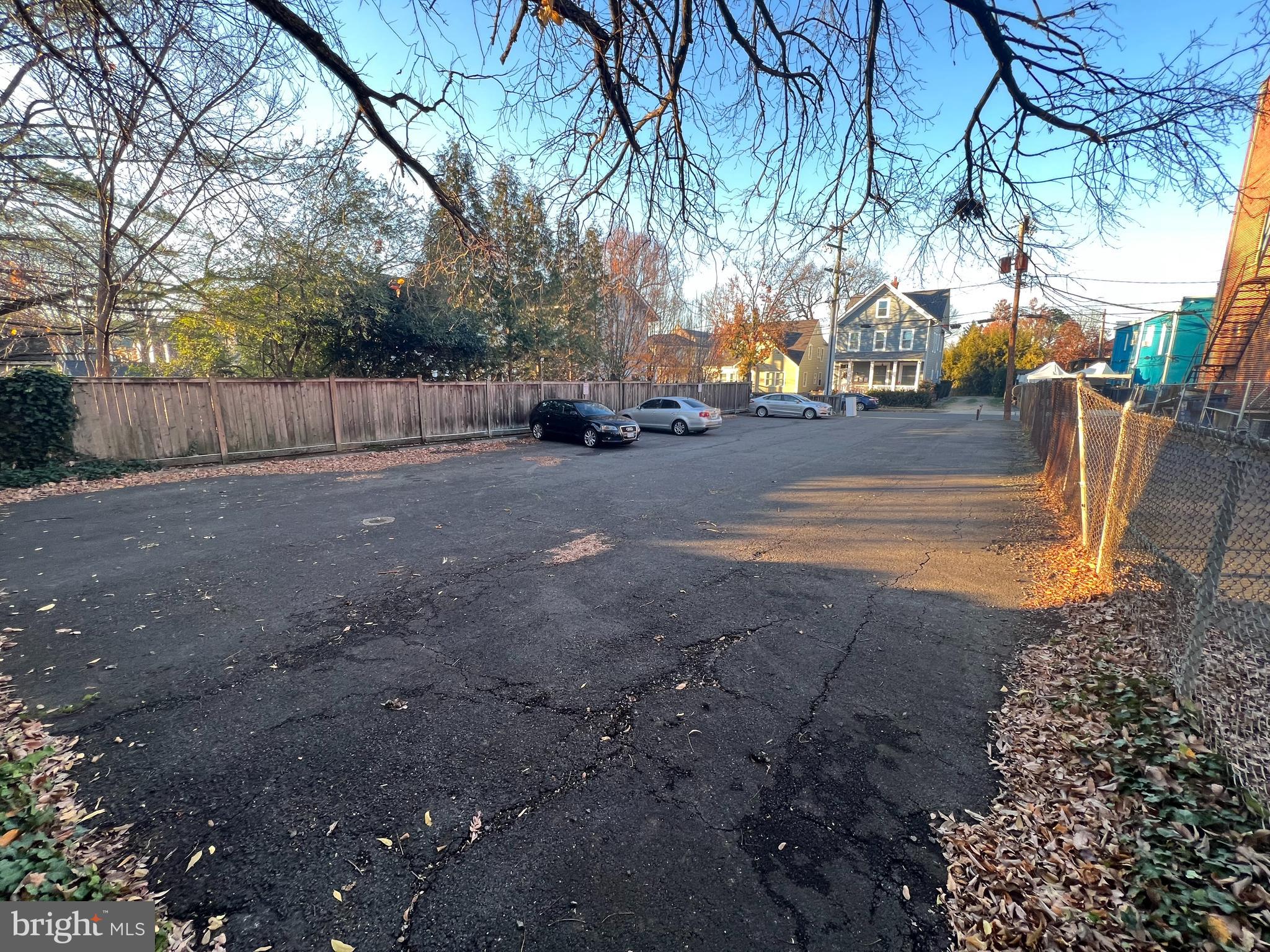 1908 MT VERNON AVENUE