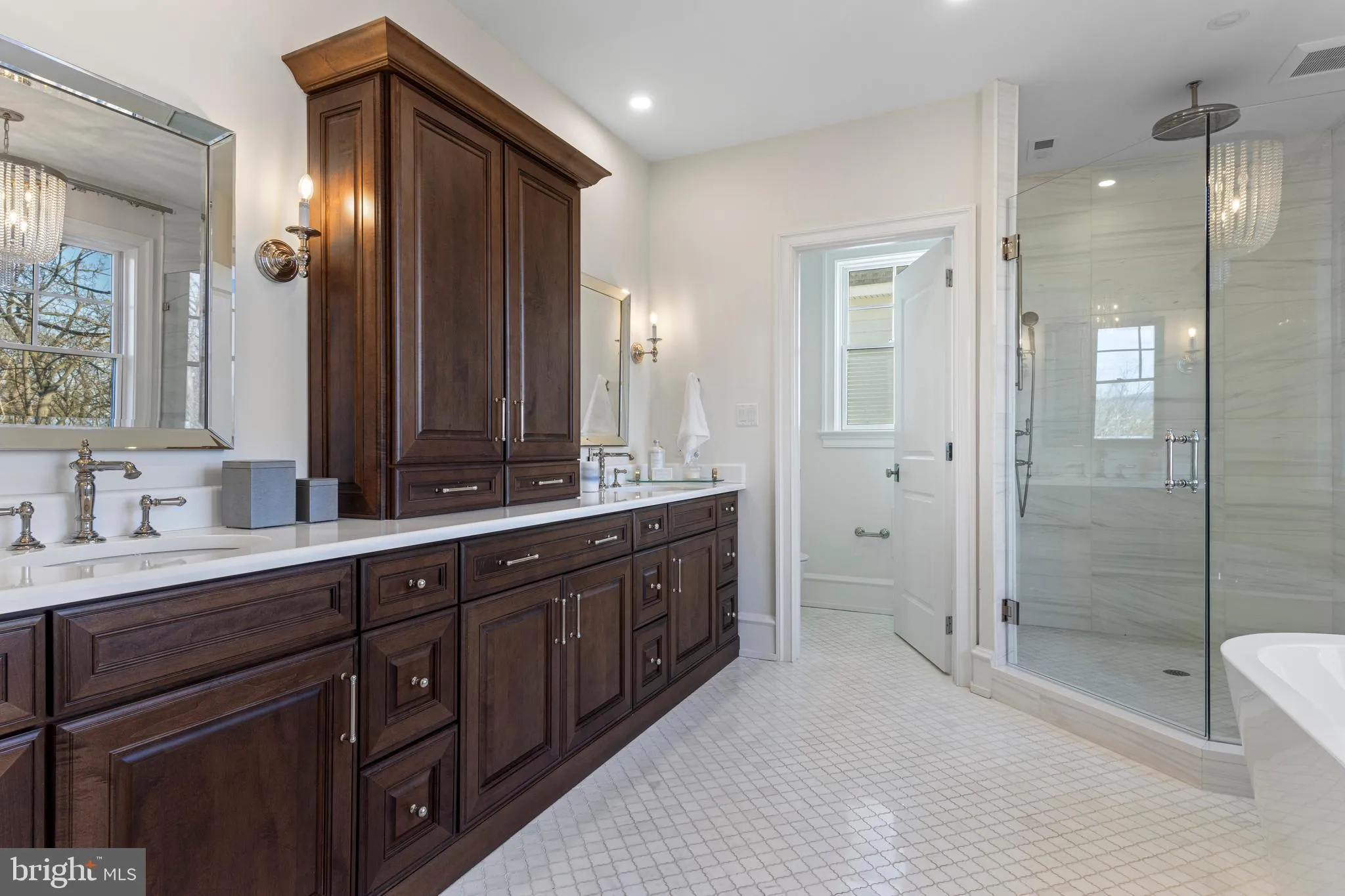 Wayne, Pennsylvania 19087, United States, 4 Bedrooms Bedrooms, ,5 BathroomsBathrooms,Residential,Active,4909