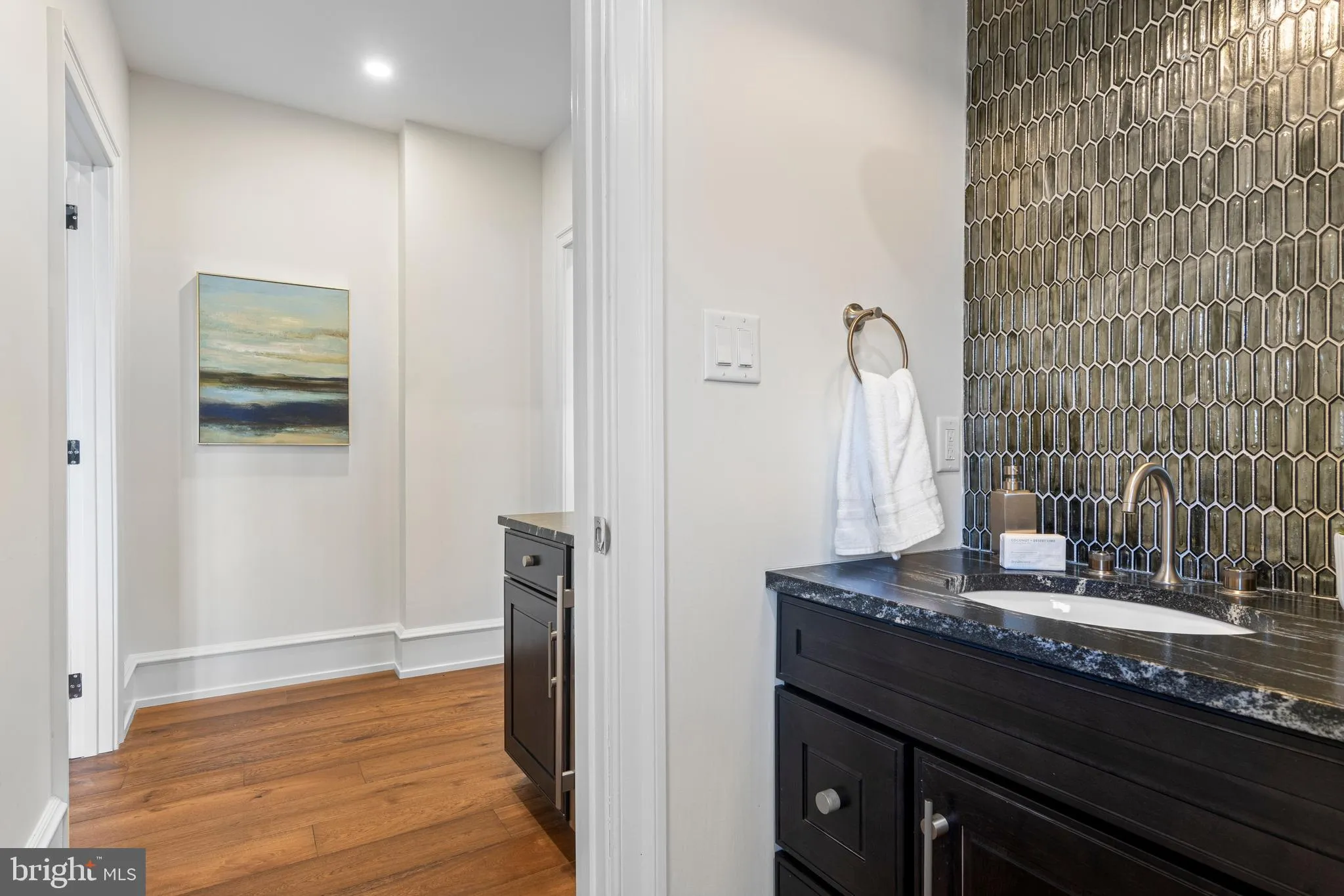 Wayne, Pennsylvania 19087, United States, 4 Bedrooms Bedrooms, ,5 BathroomsBathrooms,Residential,Active,4909