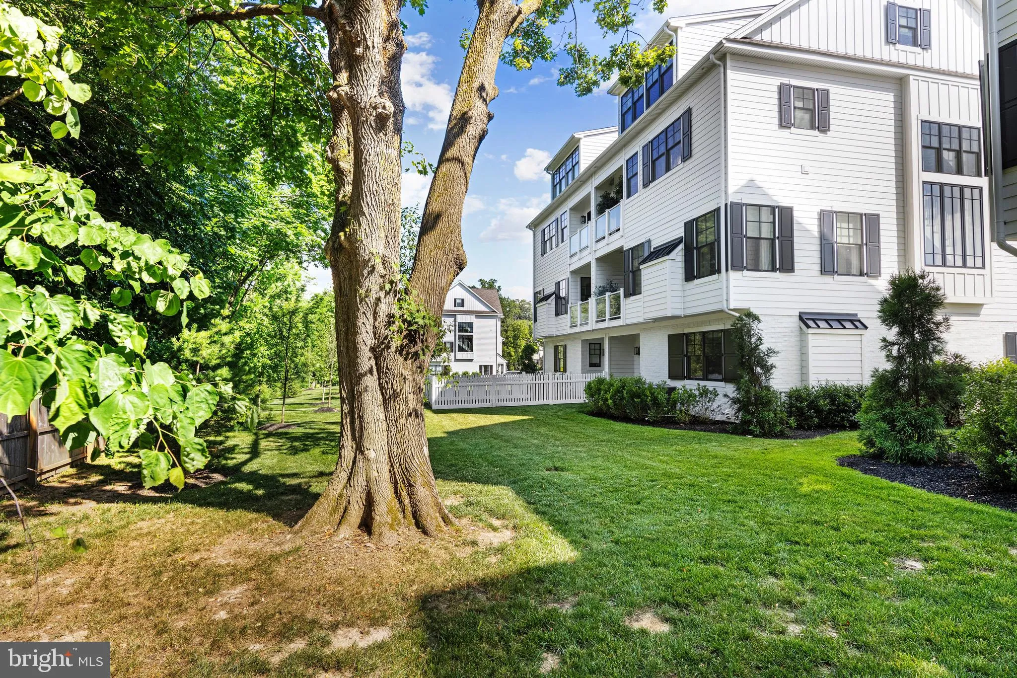 Wayne, Pennsylvania 19087, United States, 4 Bedrooms Bedrooms, ,5 BathroomsBathrooms,Residential,Active,4909