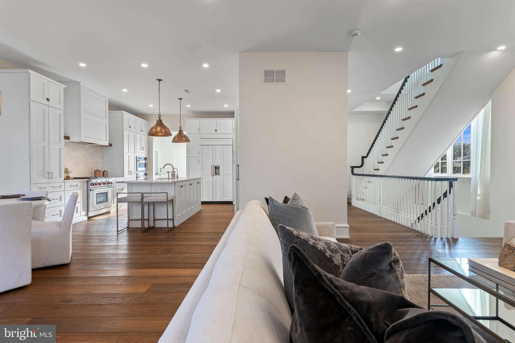 Wayne, Pennsylvania 19087, United States, 4 Bedrooms Bedrooms, ,5 BathroomsBathrooms,Residential,Active,4909