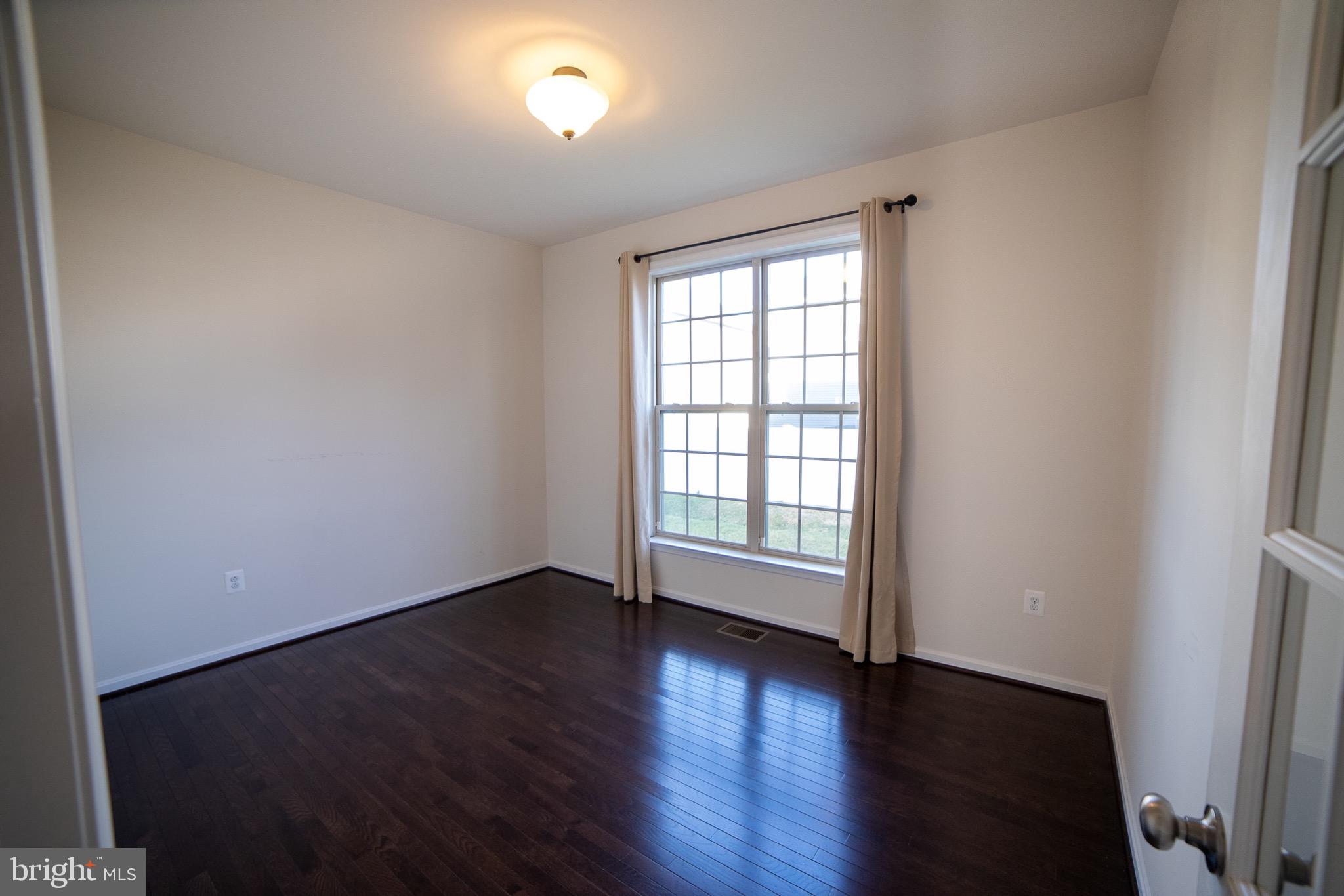 UPTON FARM - Residential