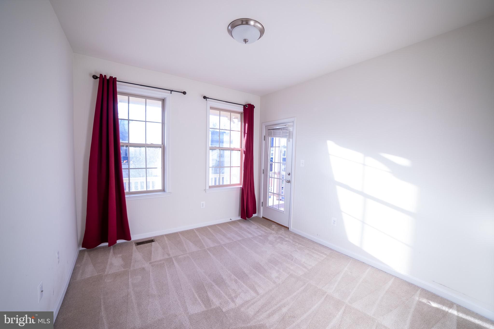 UPTON FARM - Residential