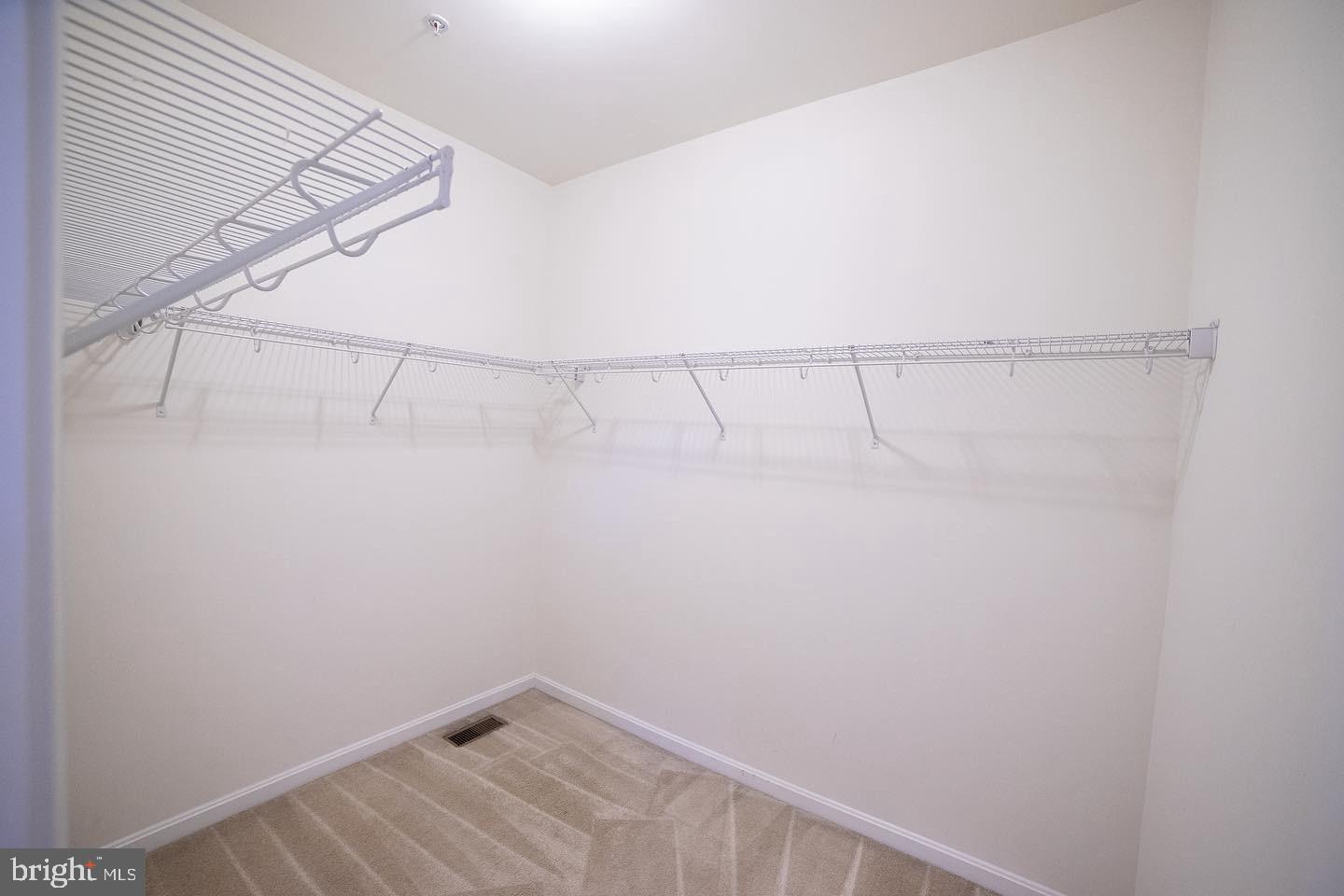 UPTON FARM - Residential