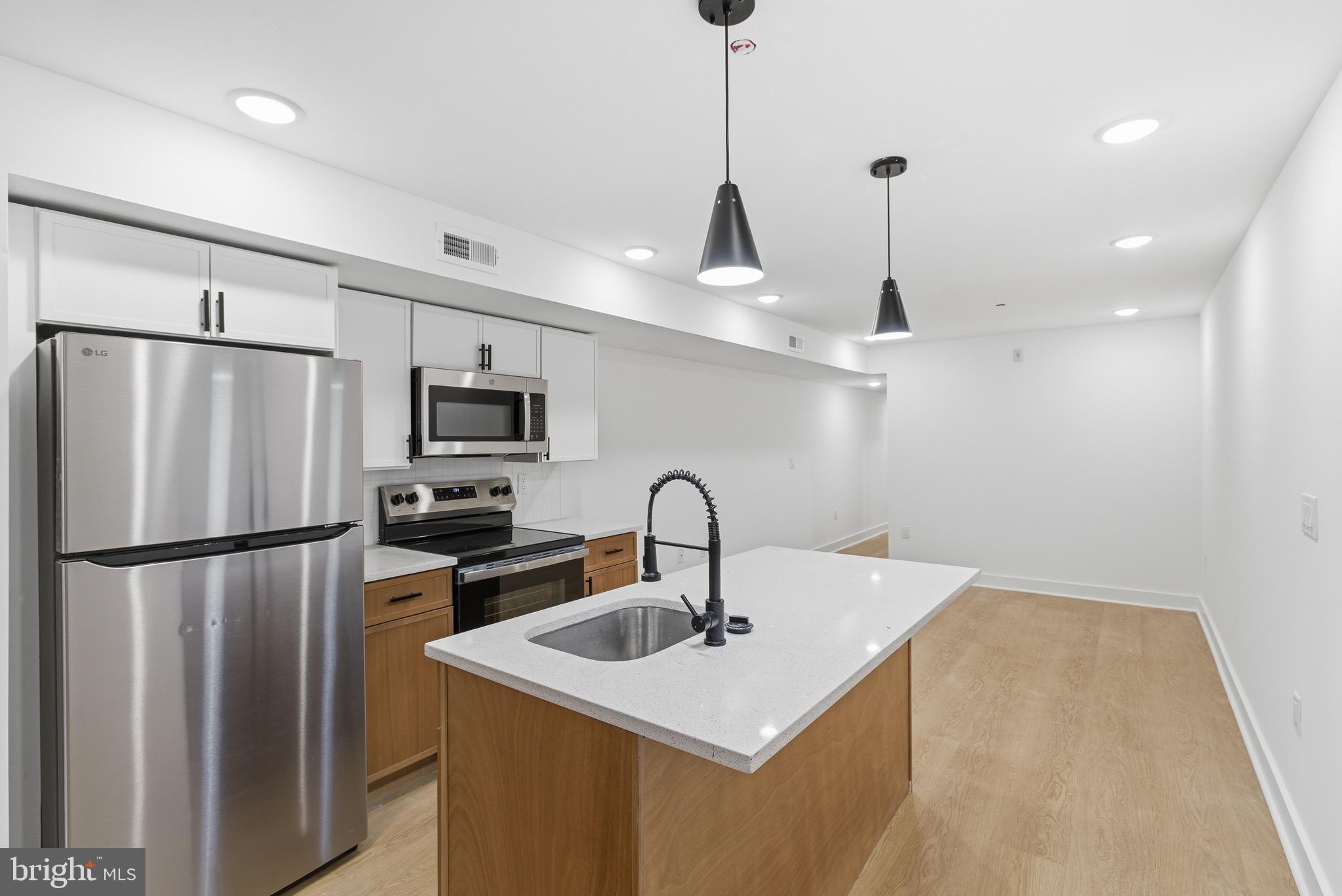 Photo 1 of 15 — 863 N 43RD STREET 1-BASEMENT, PHILADELPHIA, PA 19104