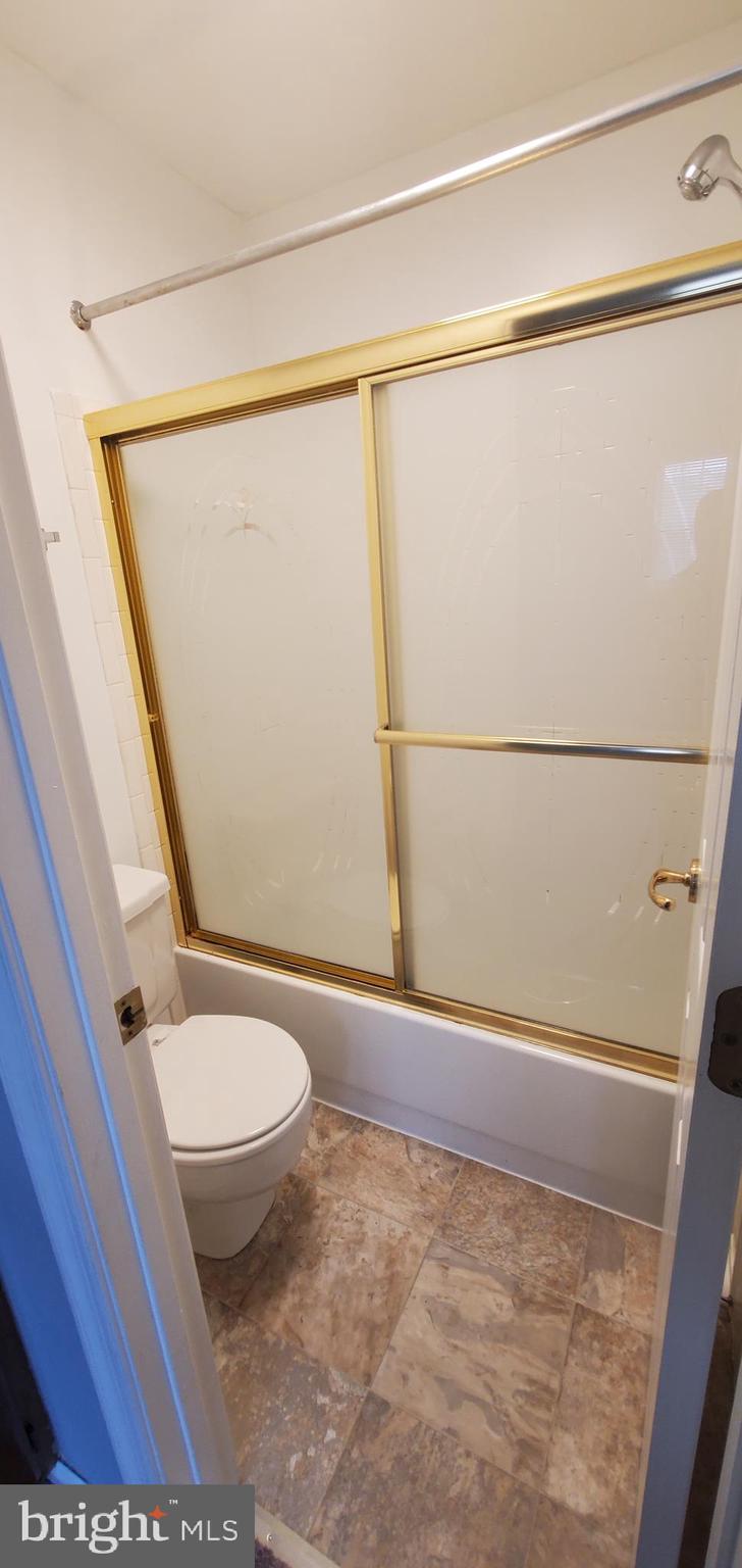 ENFIELD CHASE - Residential Lease