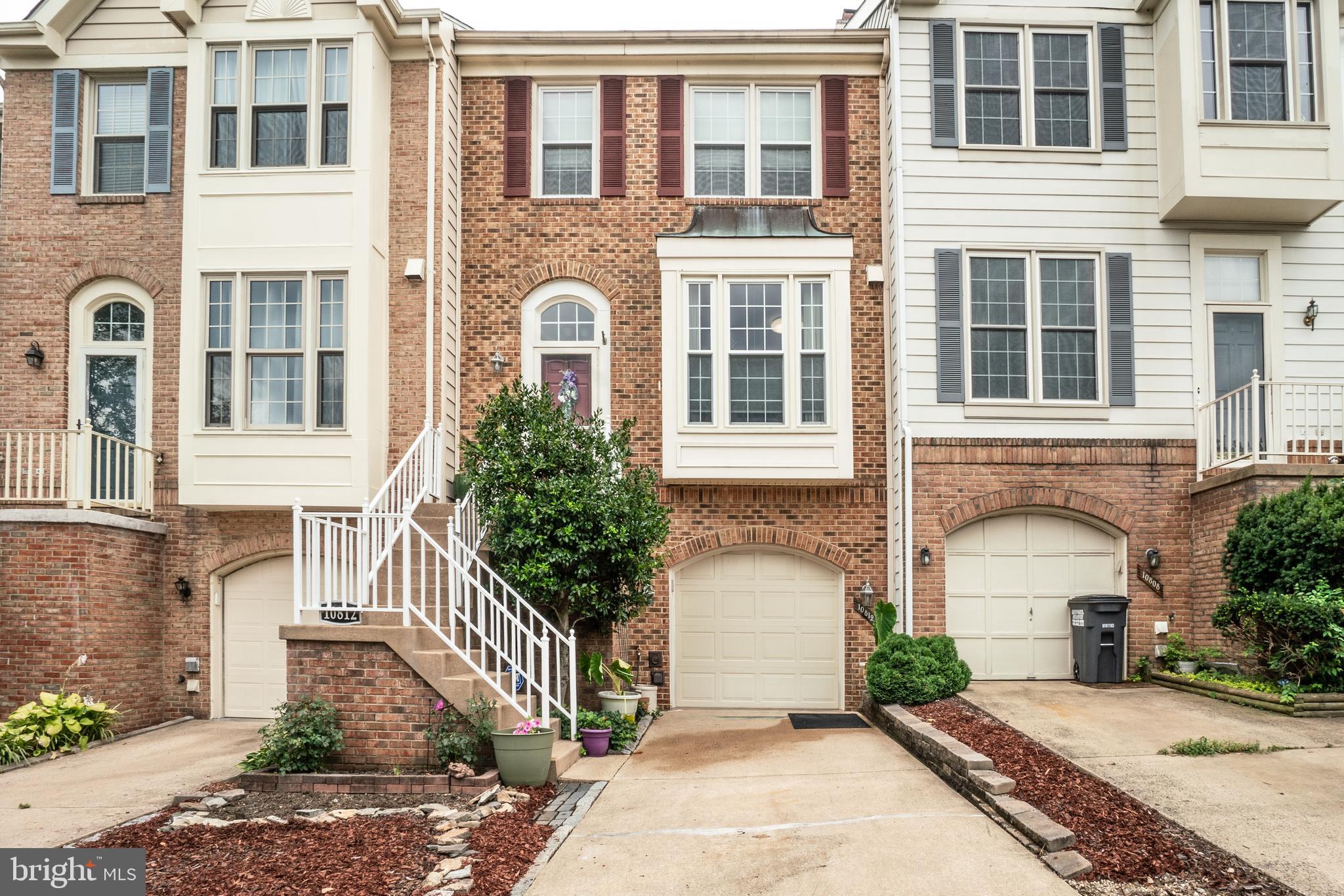 10812 CARAWAY CIRCLE