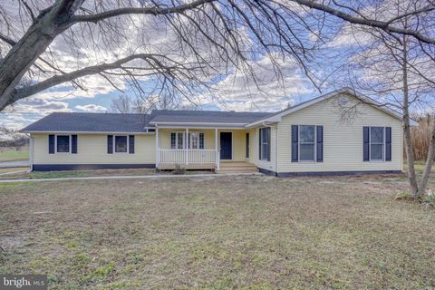 Homes For Sale - 1804 Hourglass Road<br/> HARTLY, DE 19953