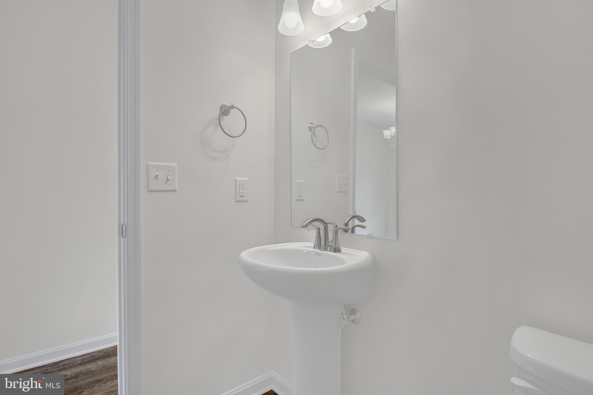 MAPLEWOOD - Residential Lease