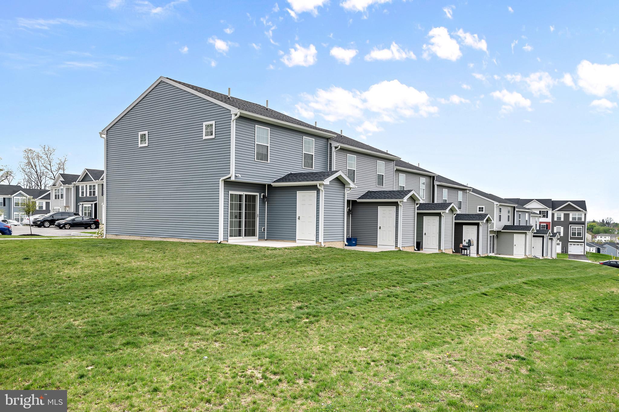 MAPLEWOOD - Residential Lease