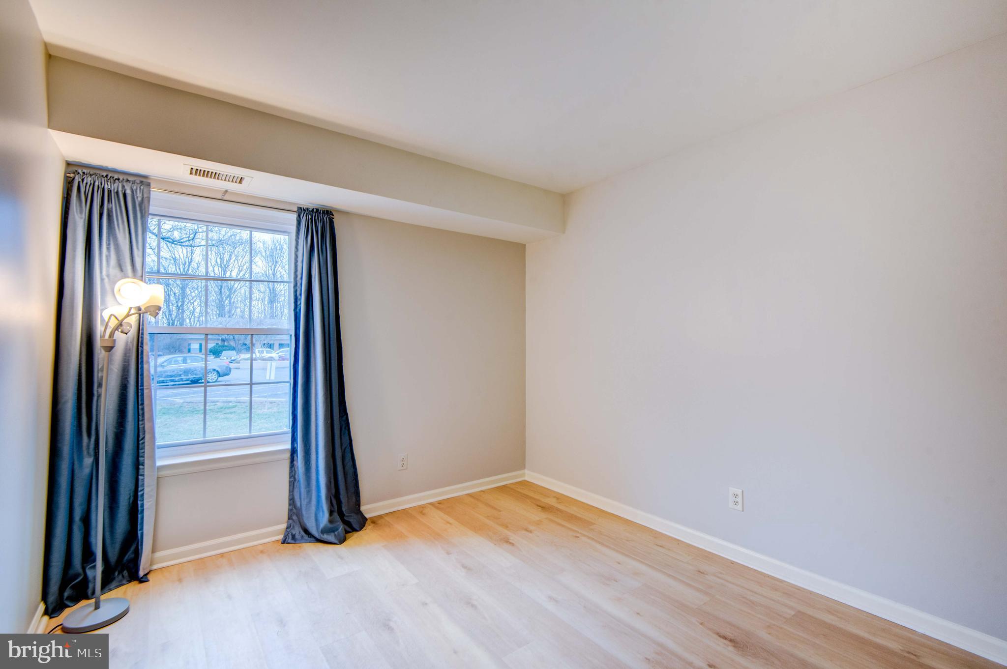 BURKE COVE - Residential Lease