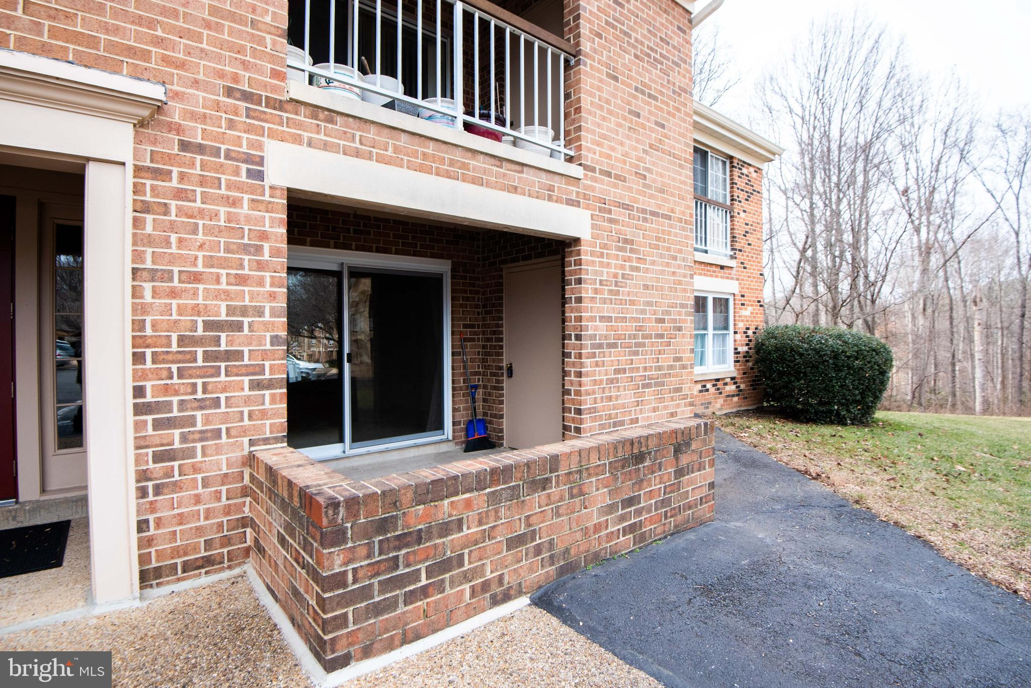 BURKE COVE - Residential Lease