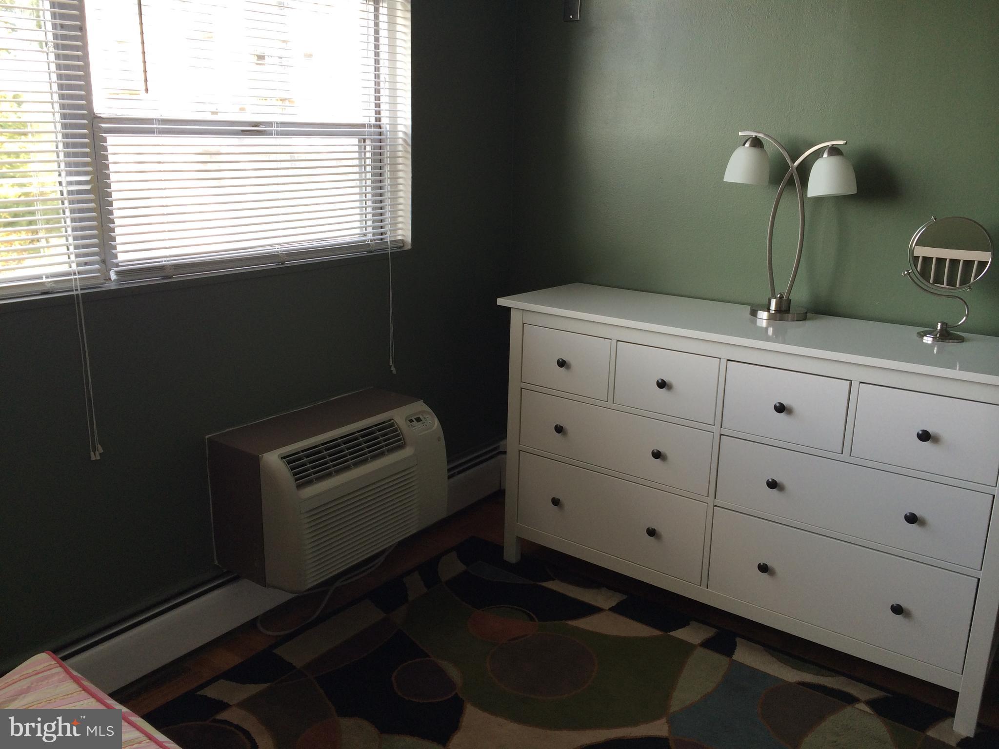 RADNOR HOUSE - Residential