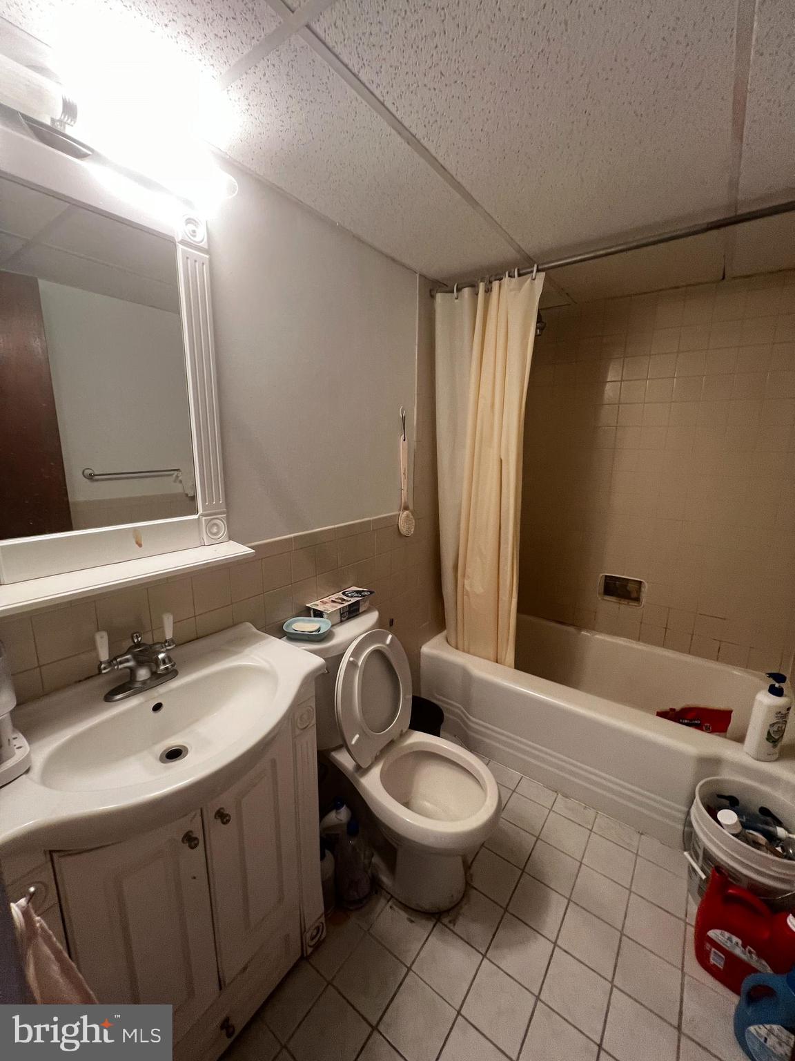 RADNOR HOUSE - Residential