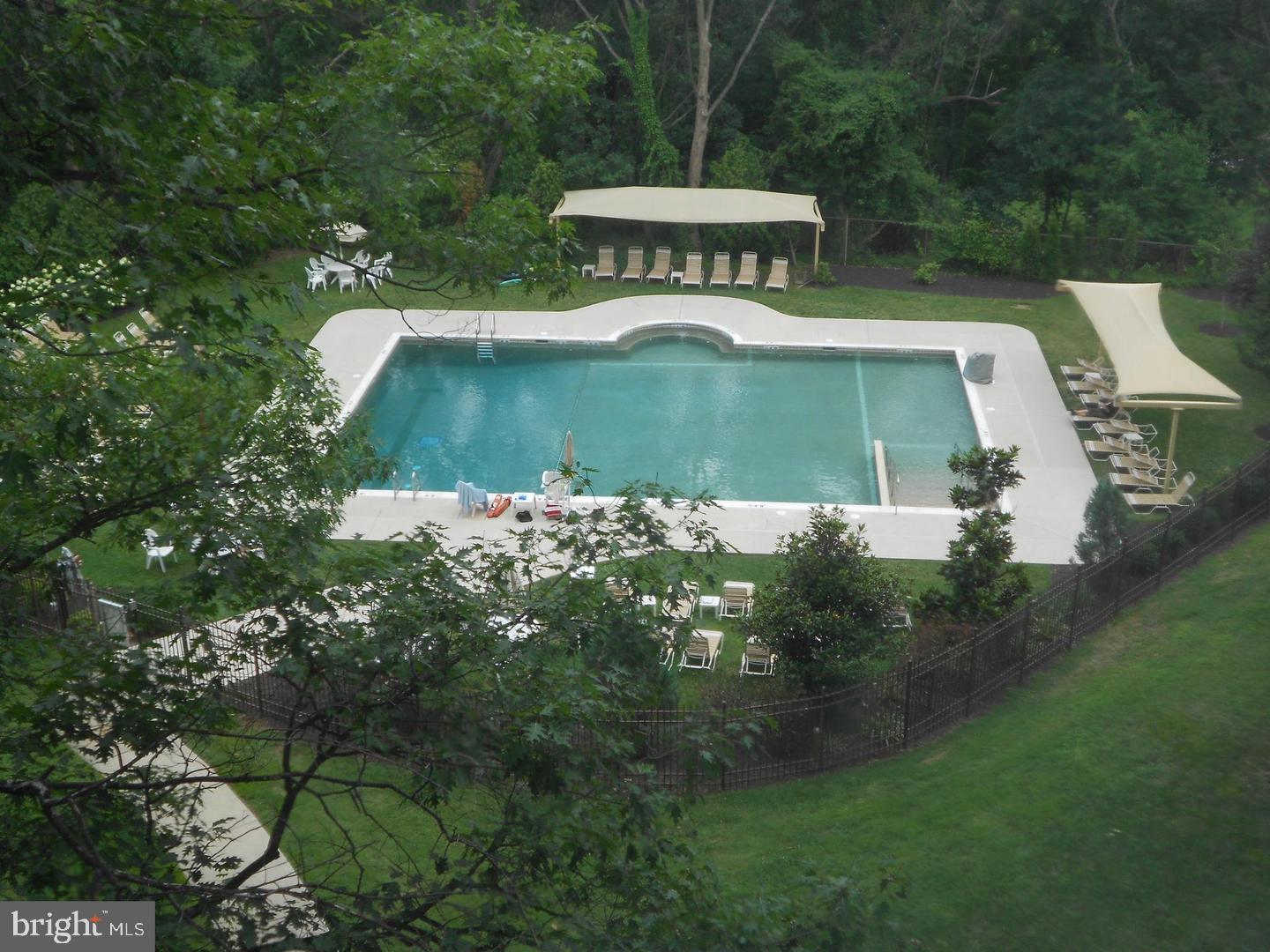 RADNOR HOUSE - Residential