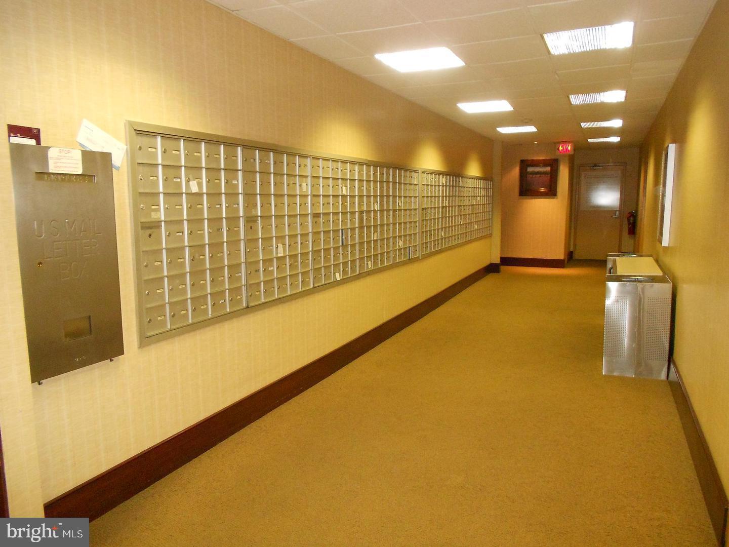 RADNOR HOUSE - Residential