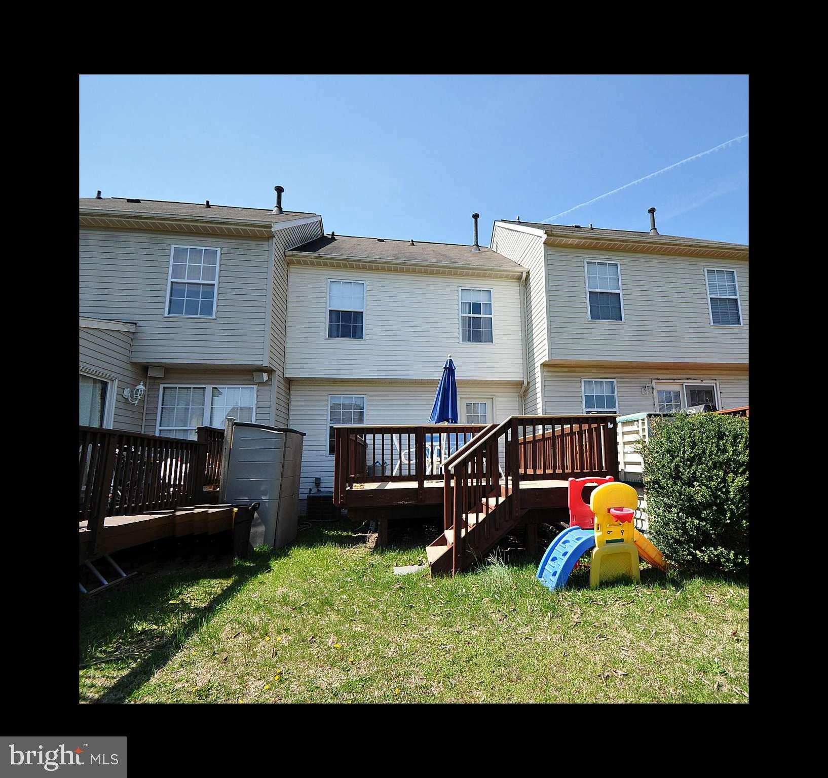 FARMINGTON VILLAGE - Residential Lease