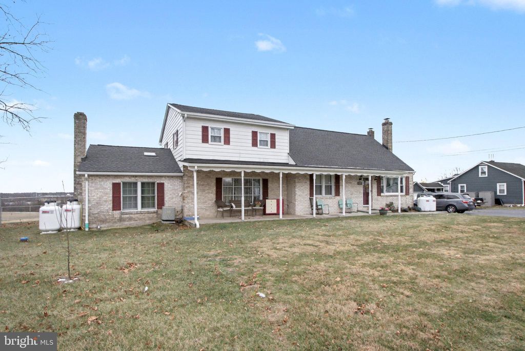 Photo of 1310 Goldenville Road, GETTYSBURG, PA 17325 (MLS # PAAD2020990)