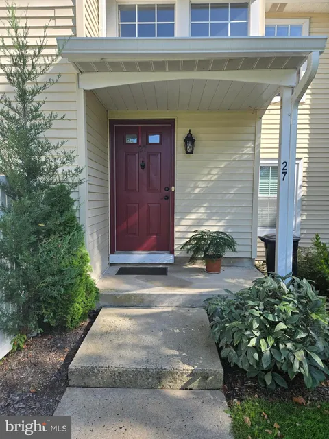 27 Huber Court, Hightstown, NJ 08520 - MLS#: NJME2075704