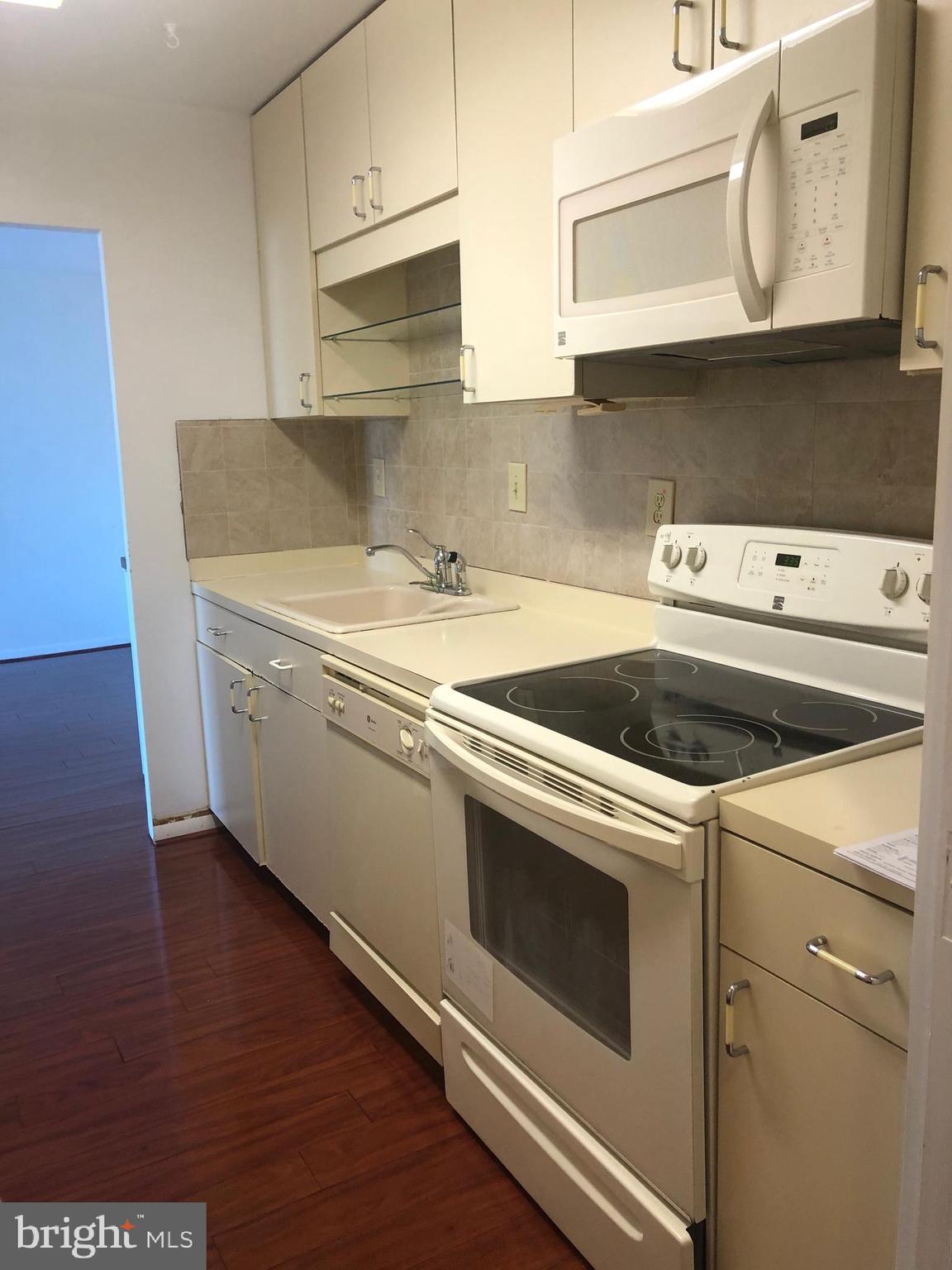 WASHINGTON TOWER - Residential